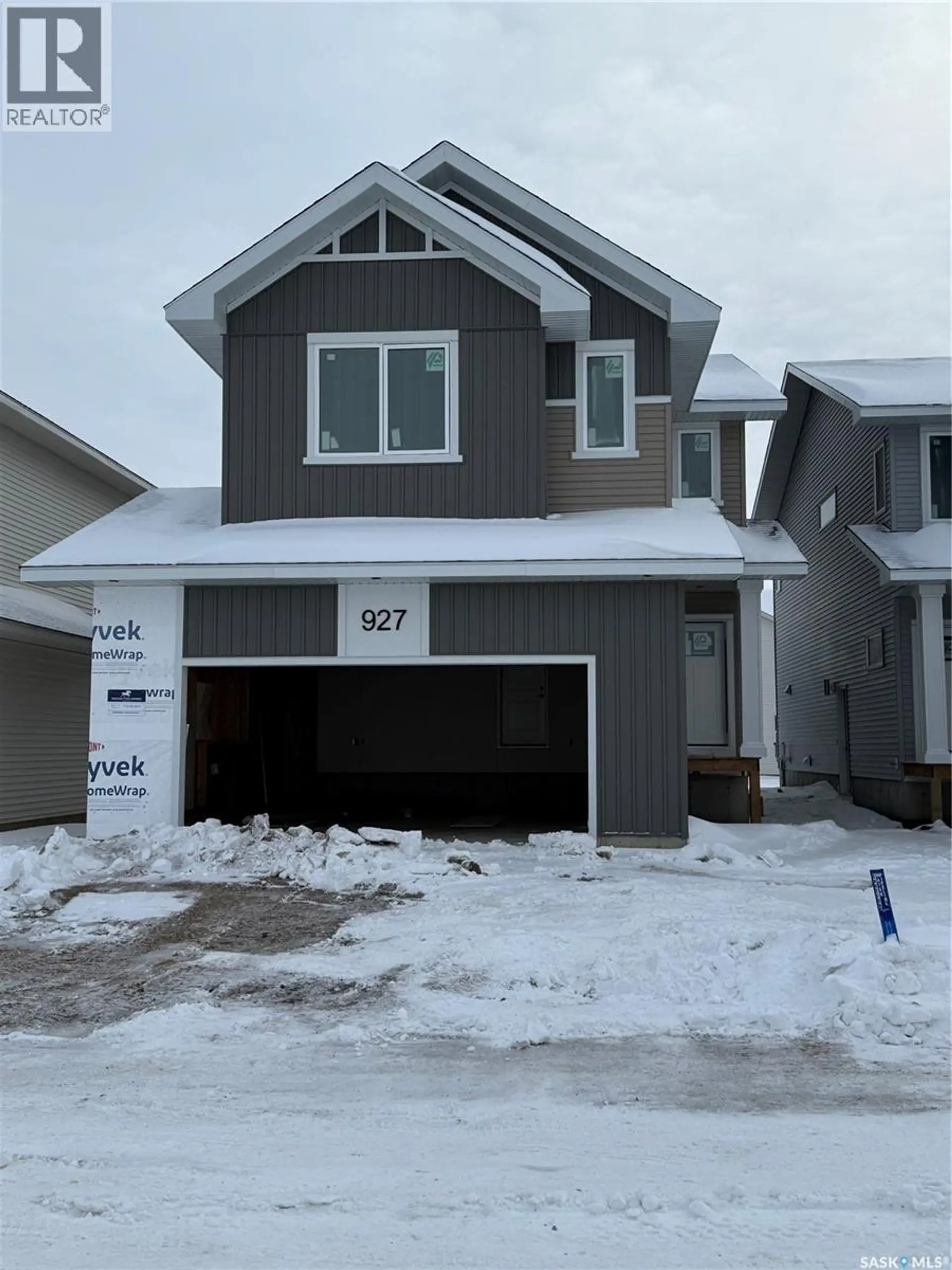 927 Traeger MANOR - Image 1