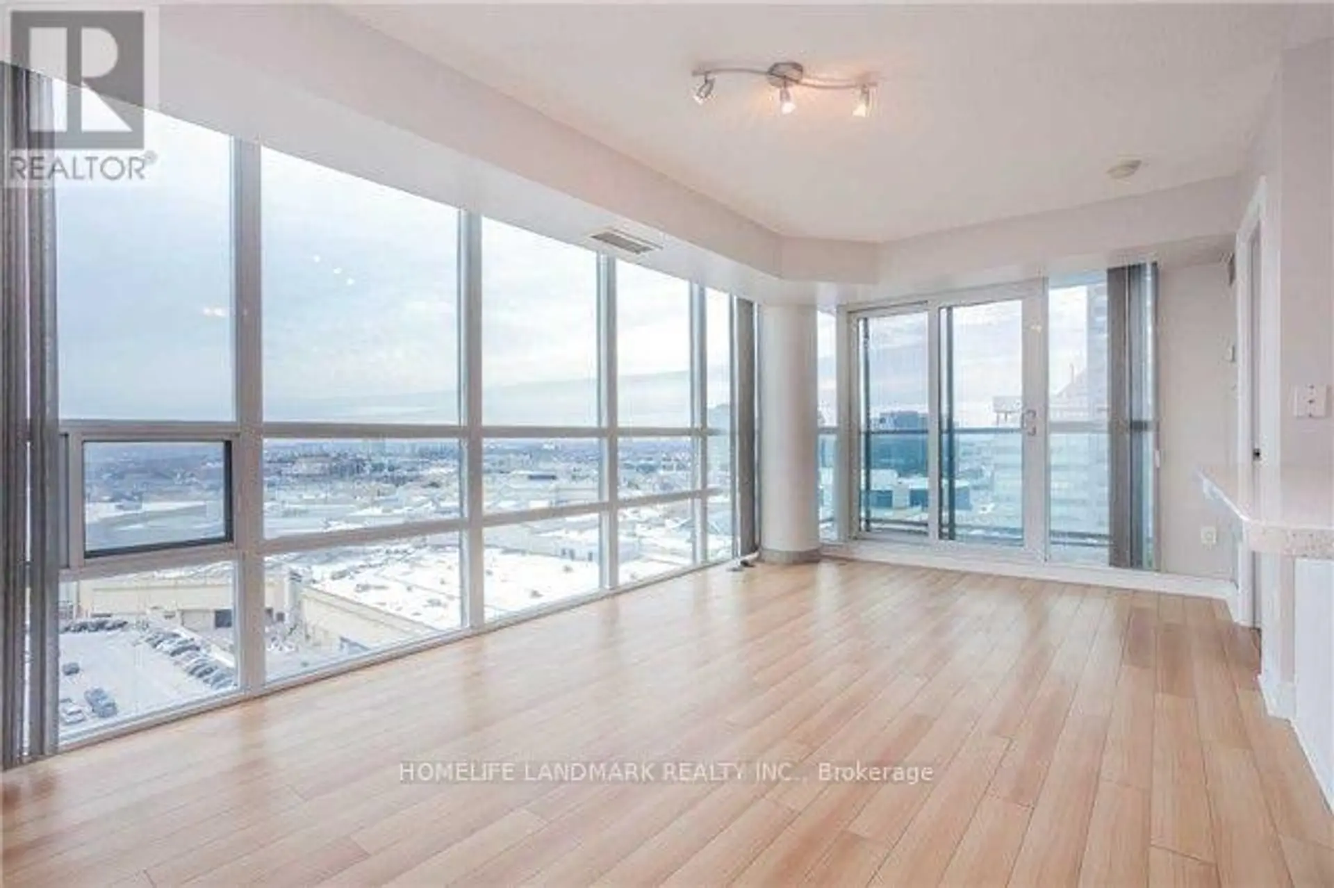 #1404 50 BRIAN HARRISON WAY - Image 3