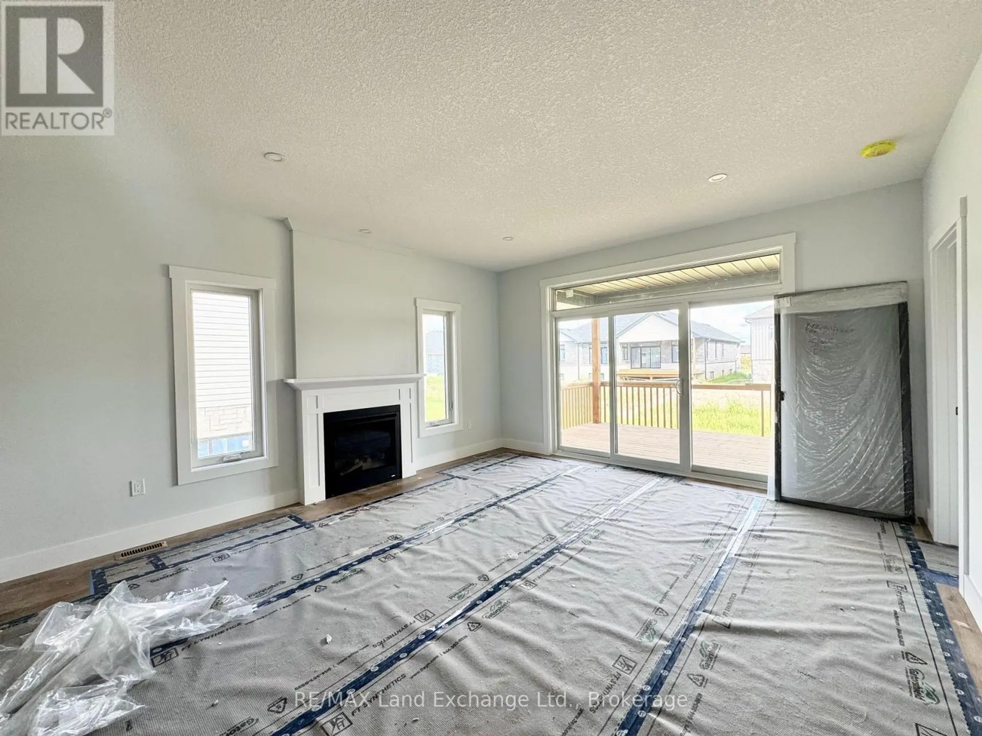 358 IVINGS DRIVE - Image 6