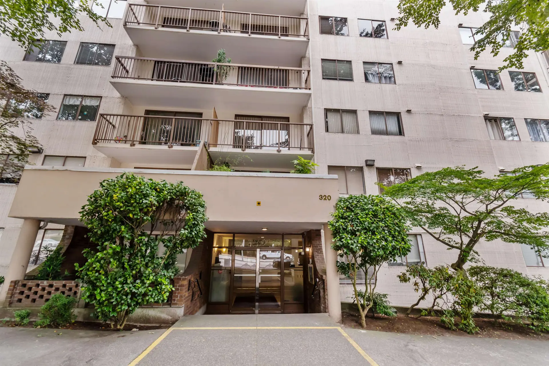 Property at #1005 320 Royal Avenue, New Westminster, BC