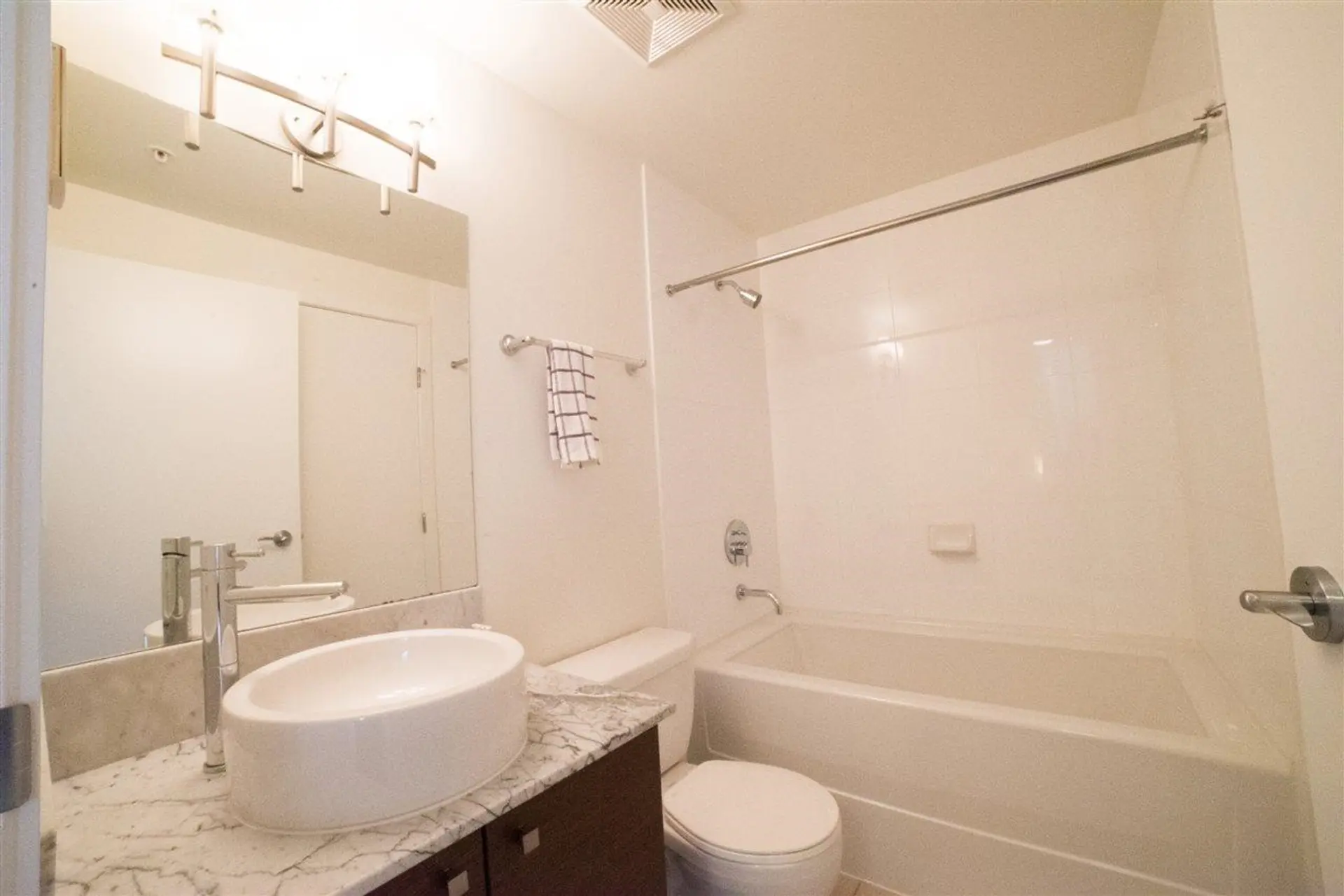 #3 7360 Elmbridge Way - Image 6