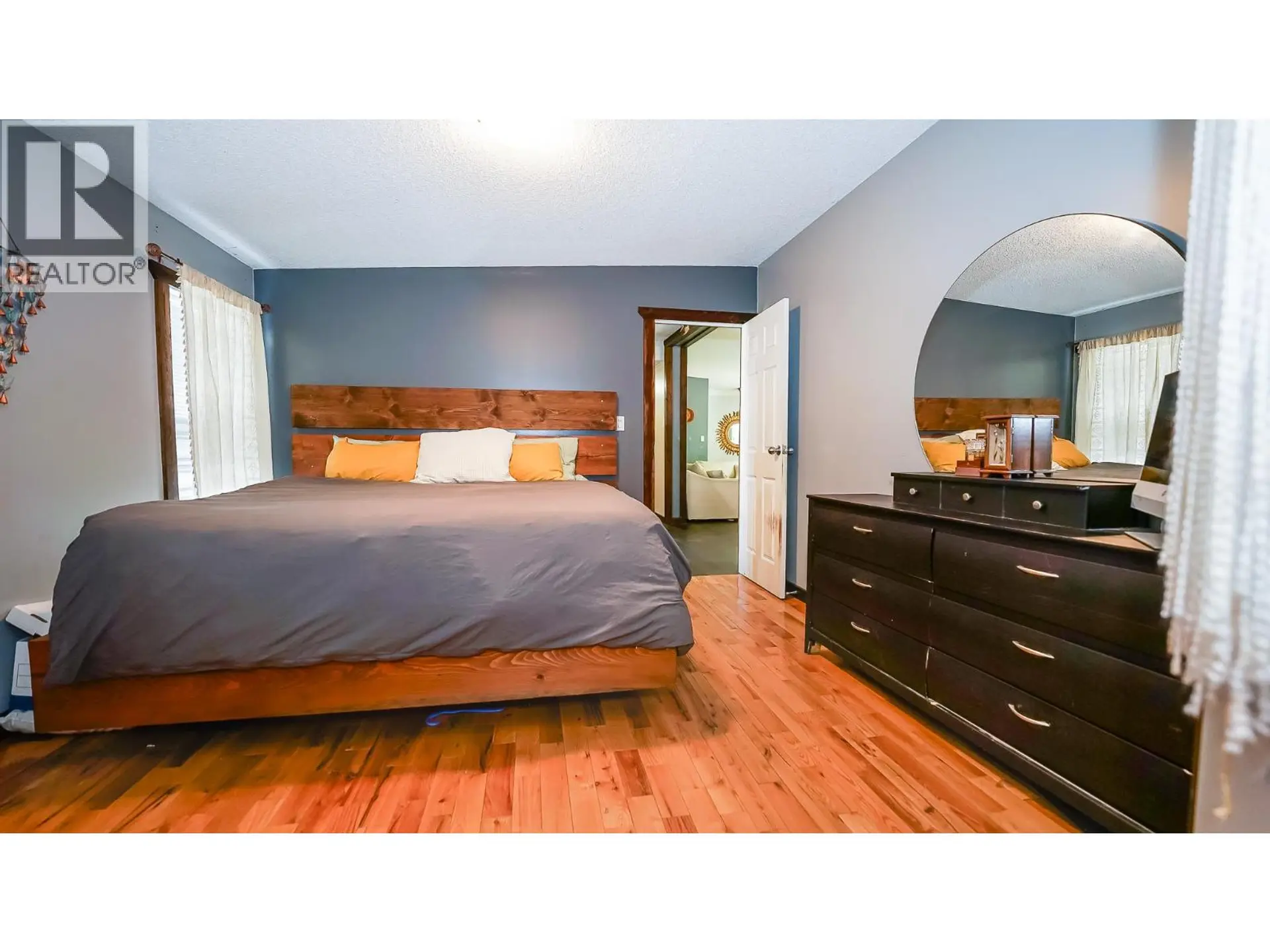 1740 Illecillewaet Road - Image 4
