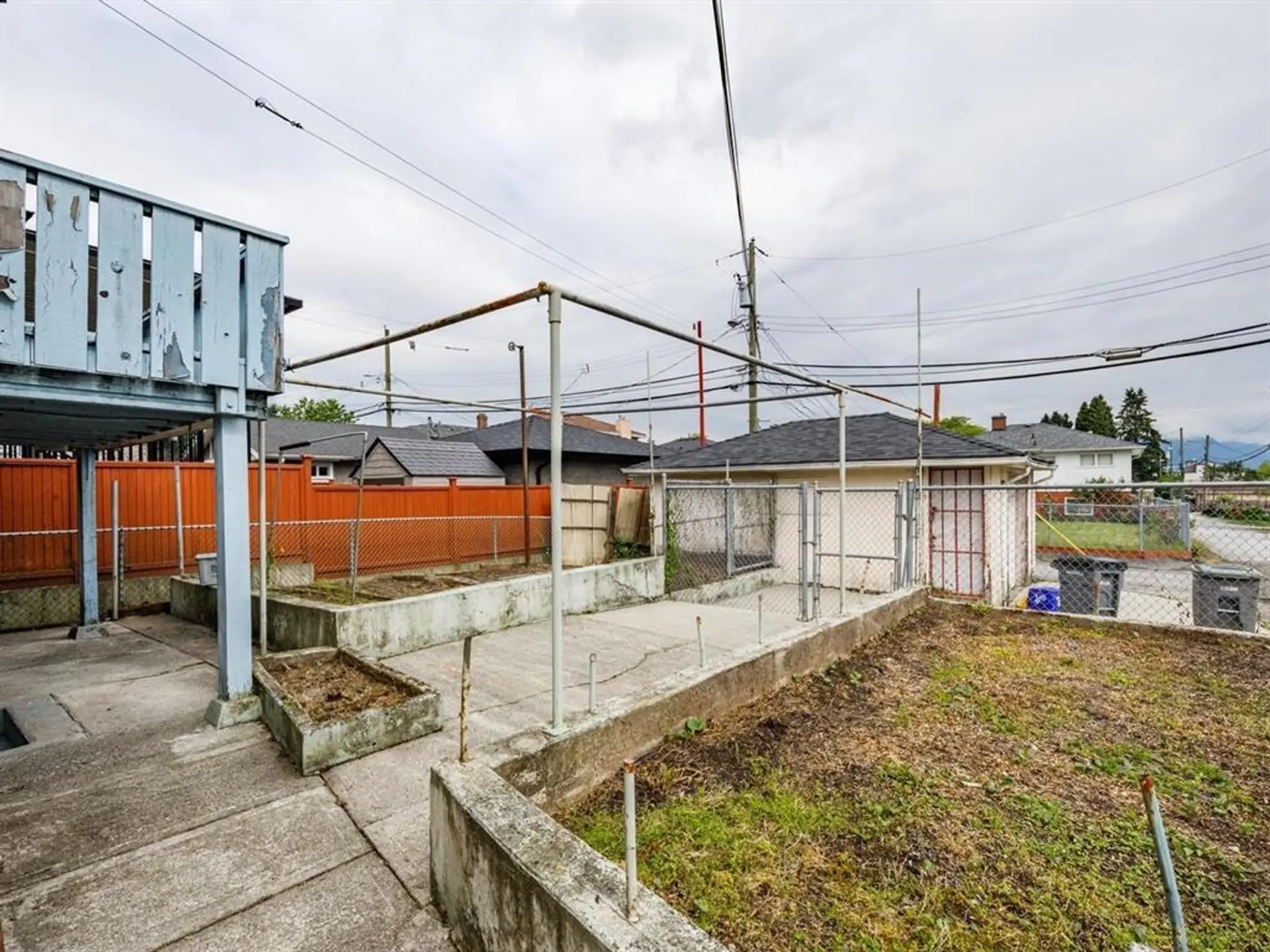 3687 E 26th Avenue - Image 17