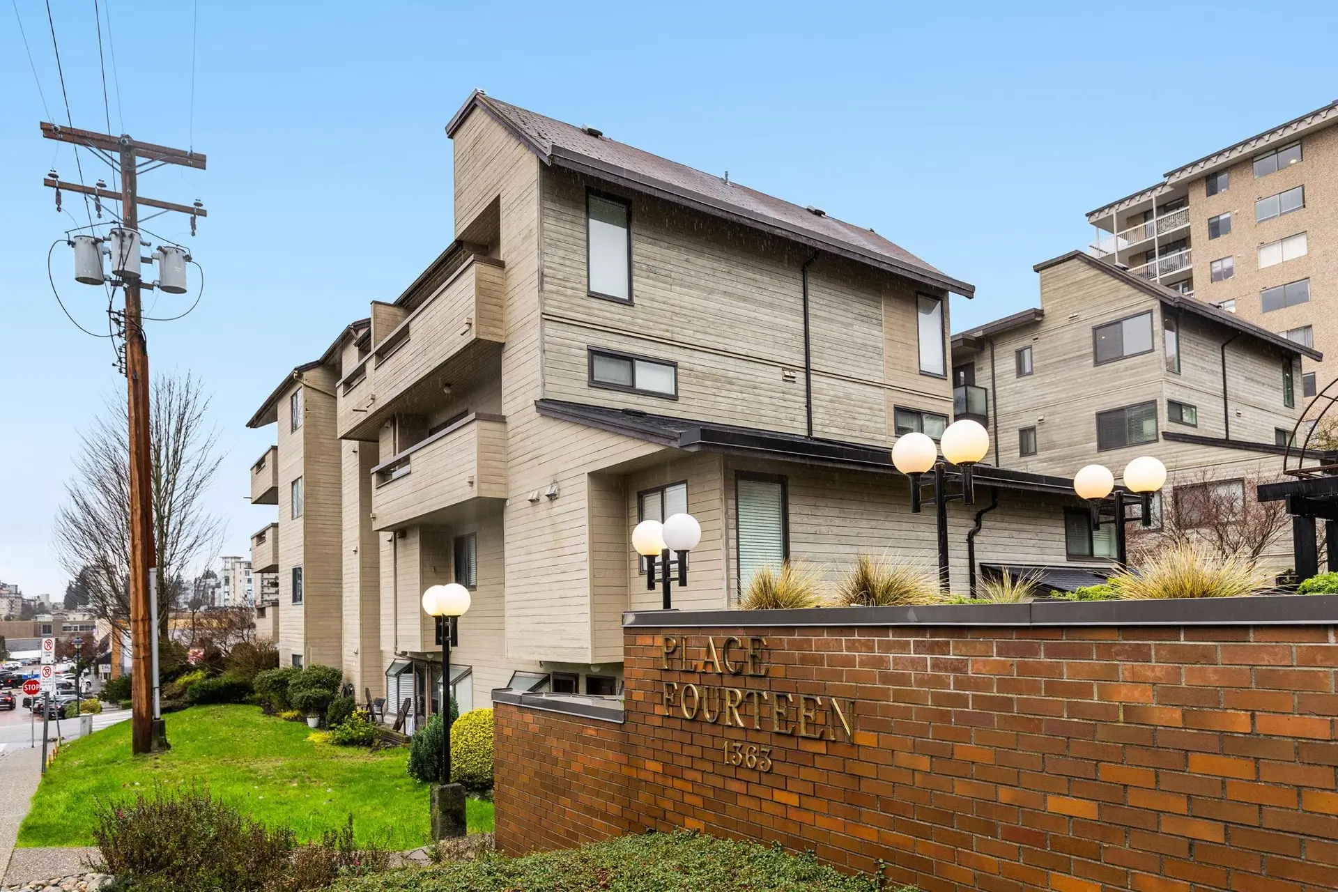Property at #408 1363 Clyde Avenue, West Vancouver, BC