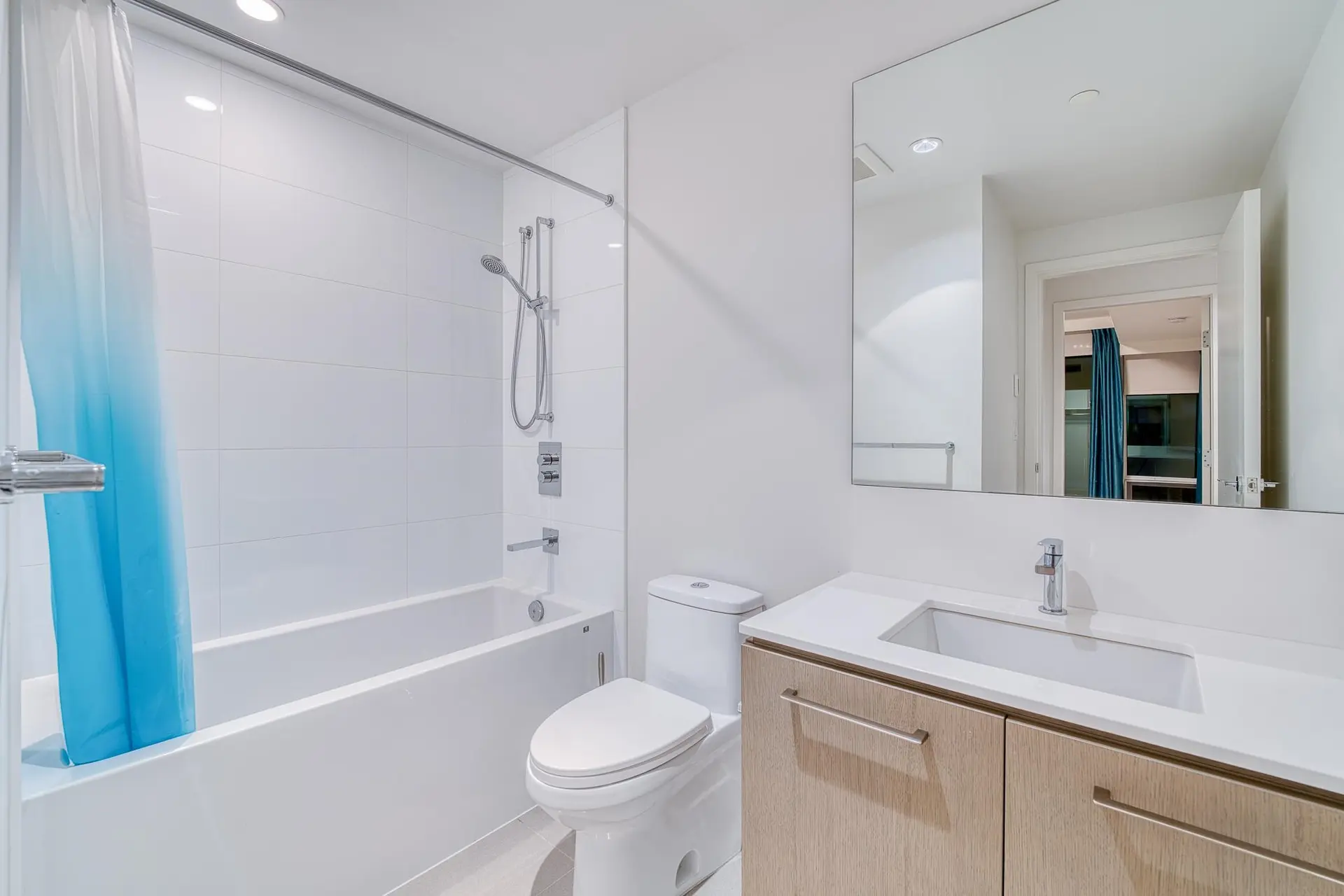 #402 6611 Pearson Way - Image 15