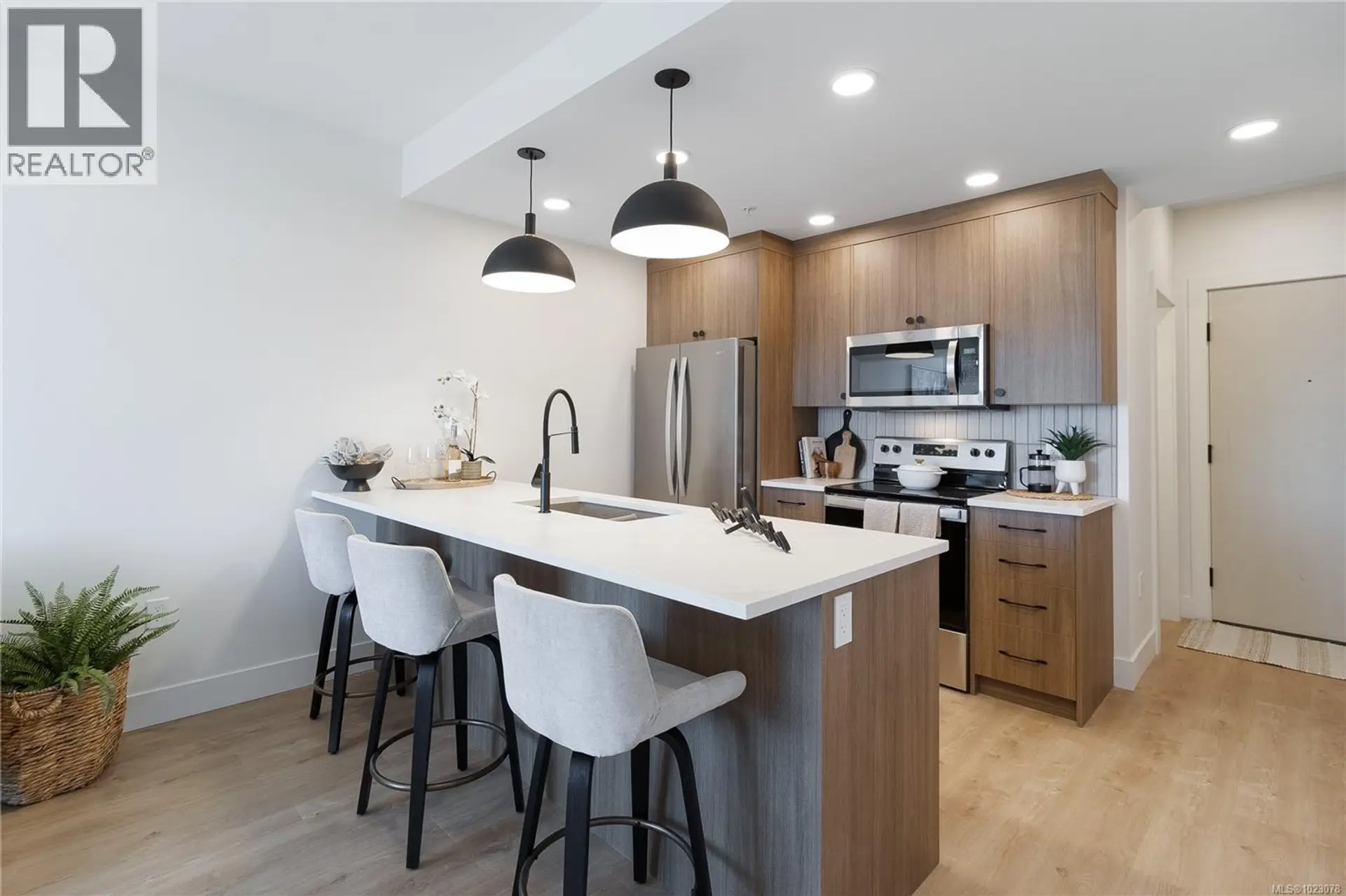 Property at #102 201 Dogwood Dr, Ladysmith, BC