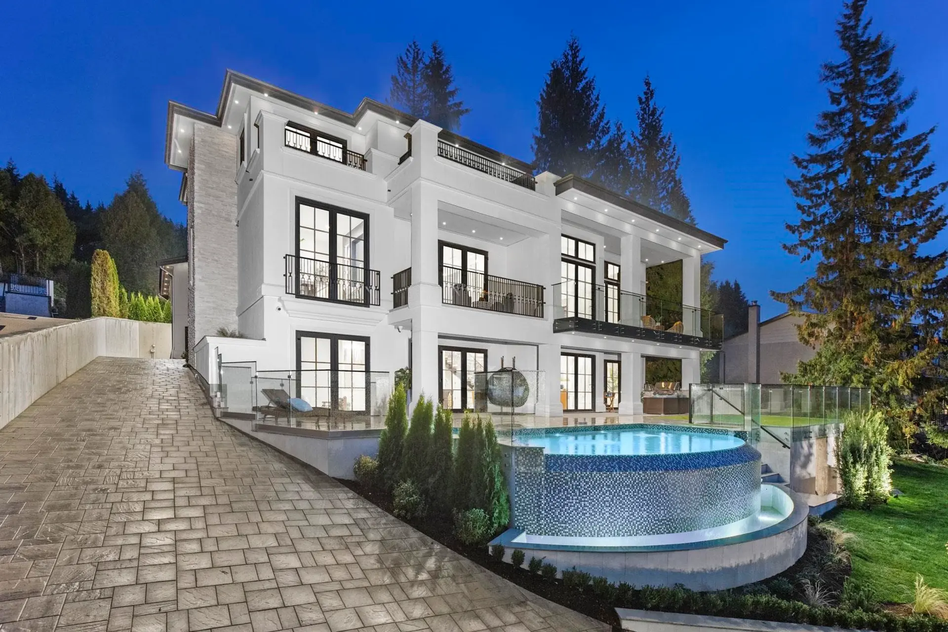 Property at 1419 Bramwell Road, West Vancouver, BC