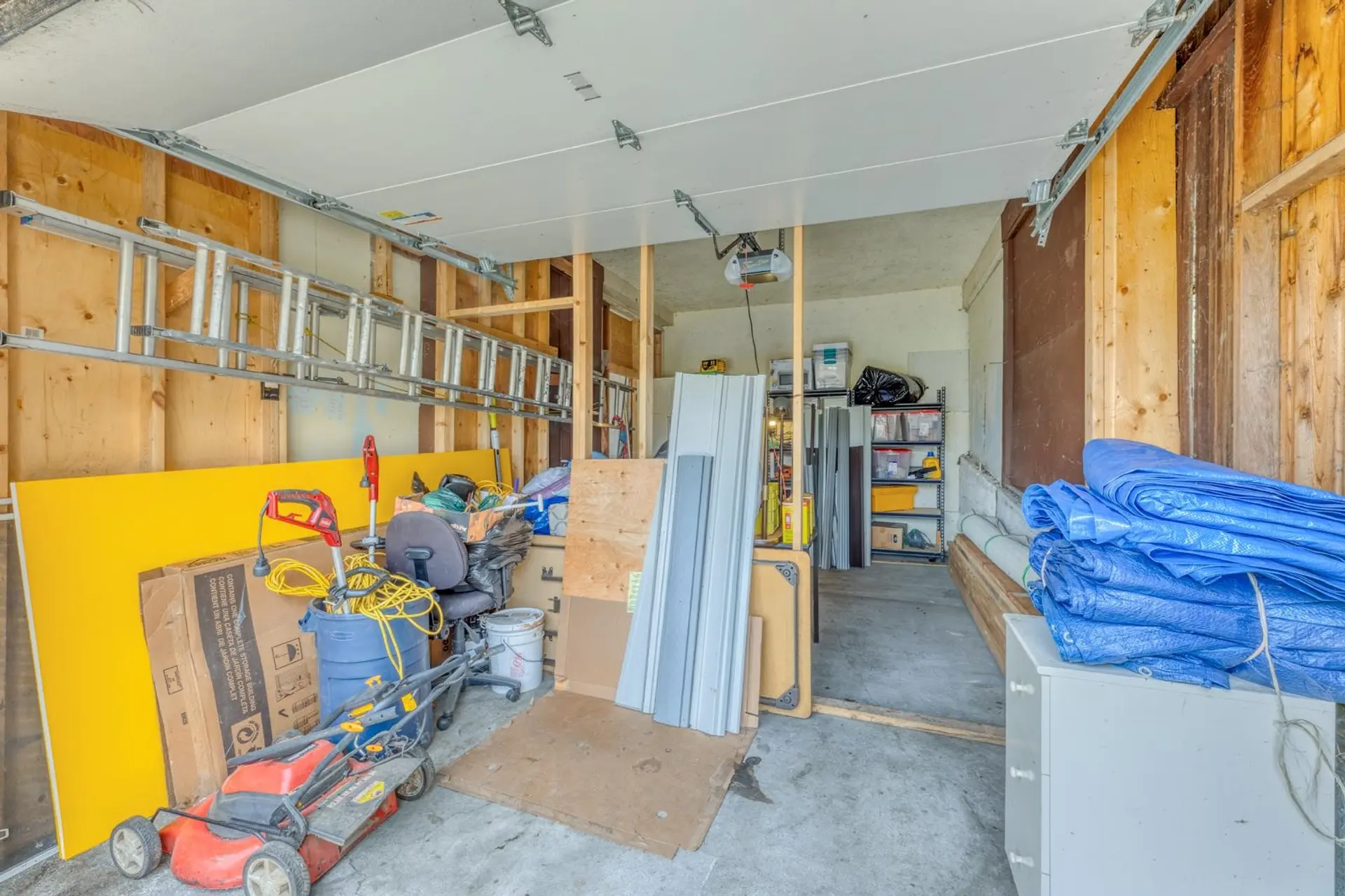 3302 E 5th Avenue - Image 12