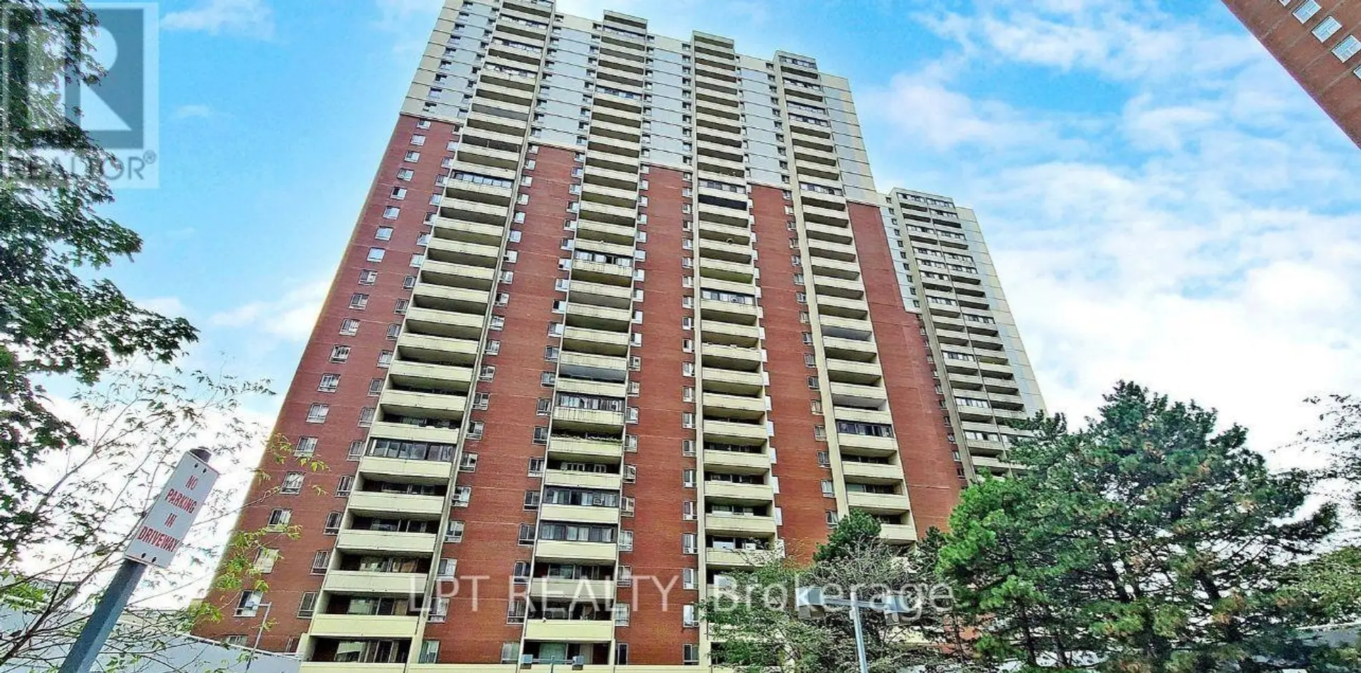 #1202 1 MASSEY SQUARE - Image 1