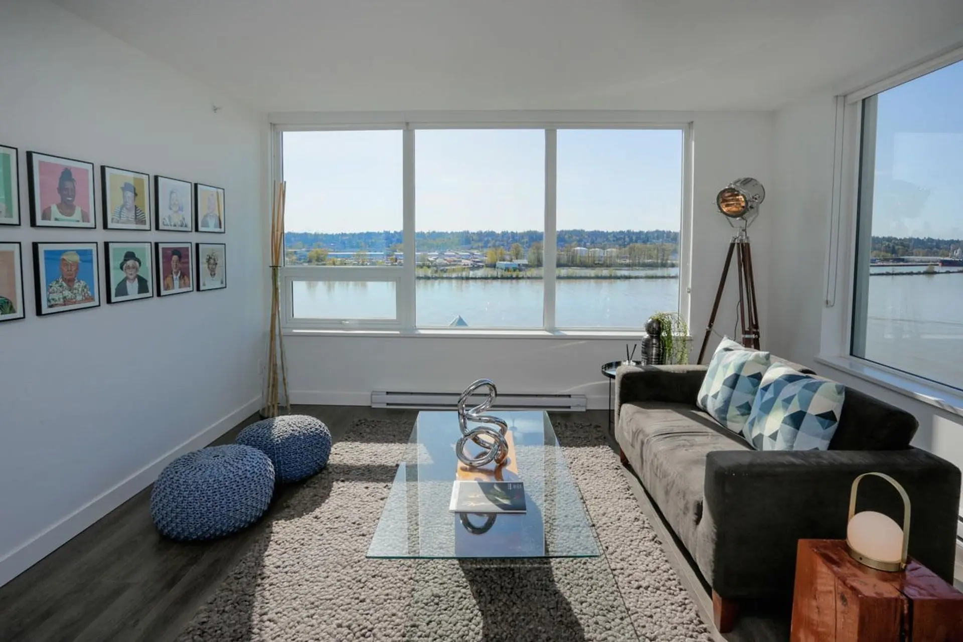 #1211 988 Quayside Drive - Image 3