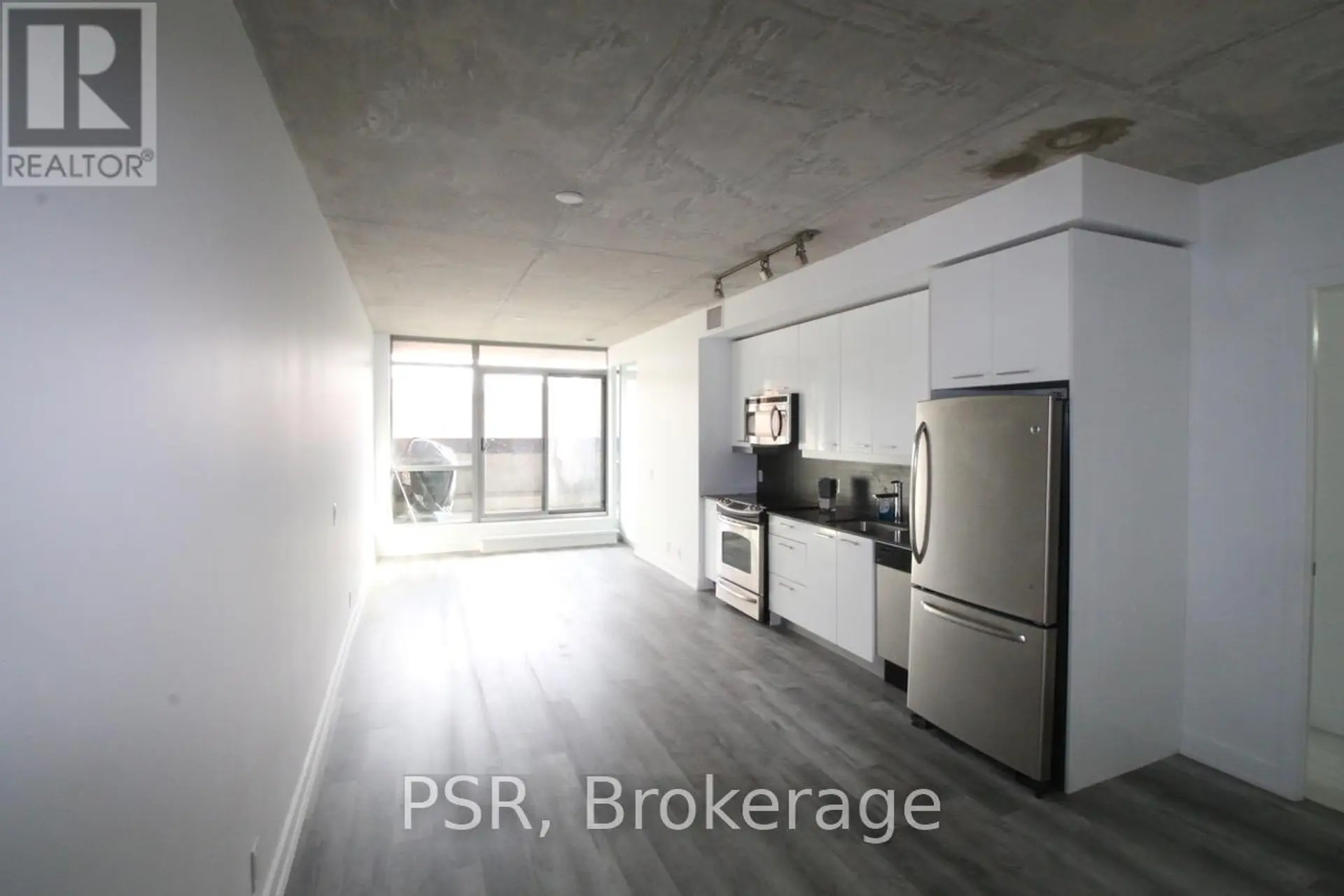 #209 2 GLADSTONE AVENUE - Image 6