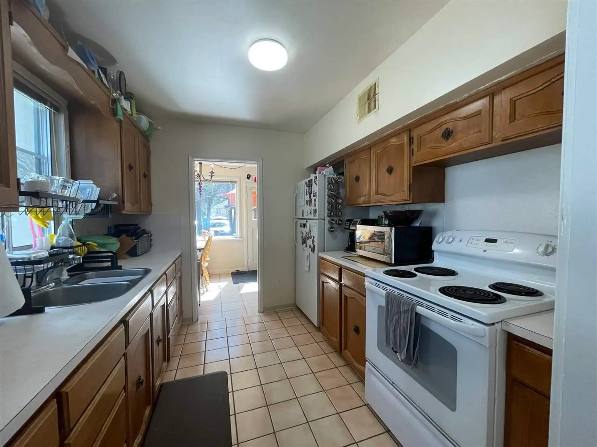 88 W 48th Avenue - Image 4