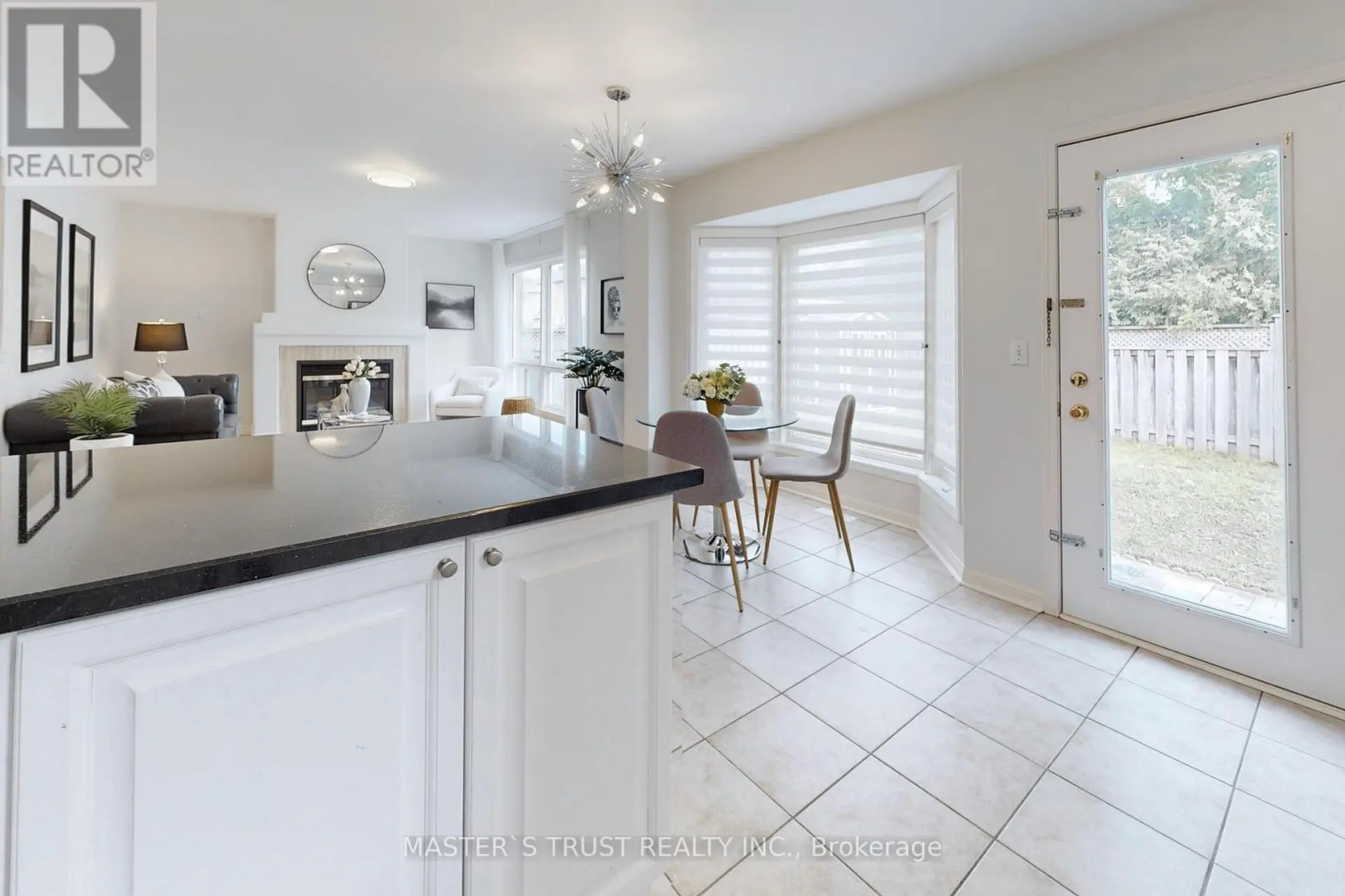 12 CASTLEMORE AVENUE - Image 12