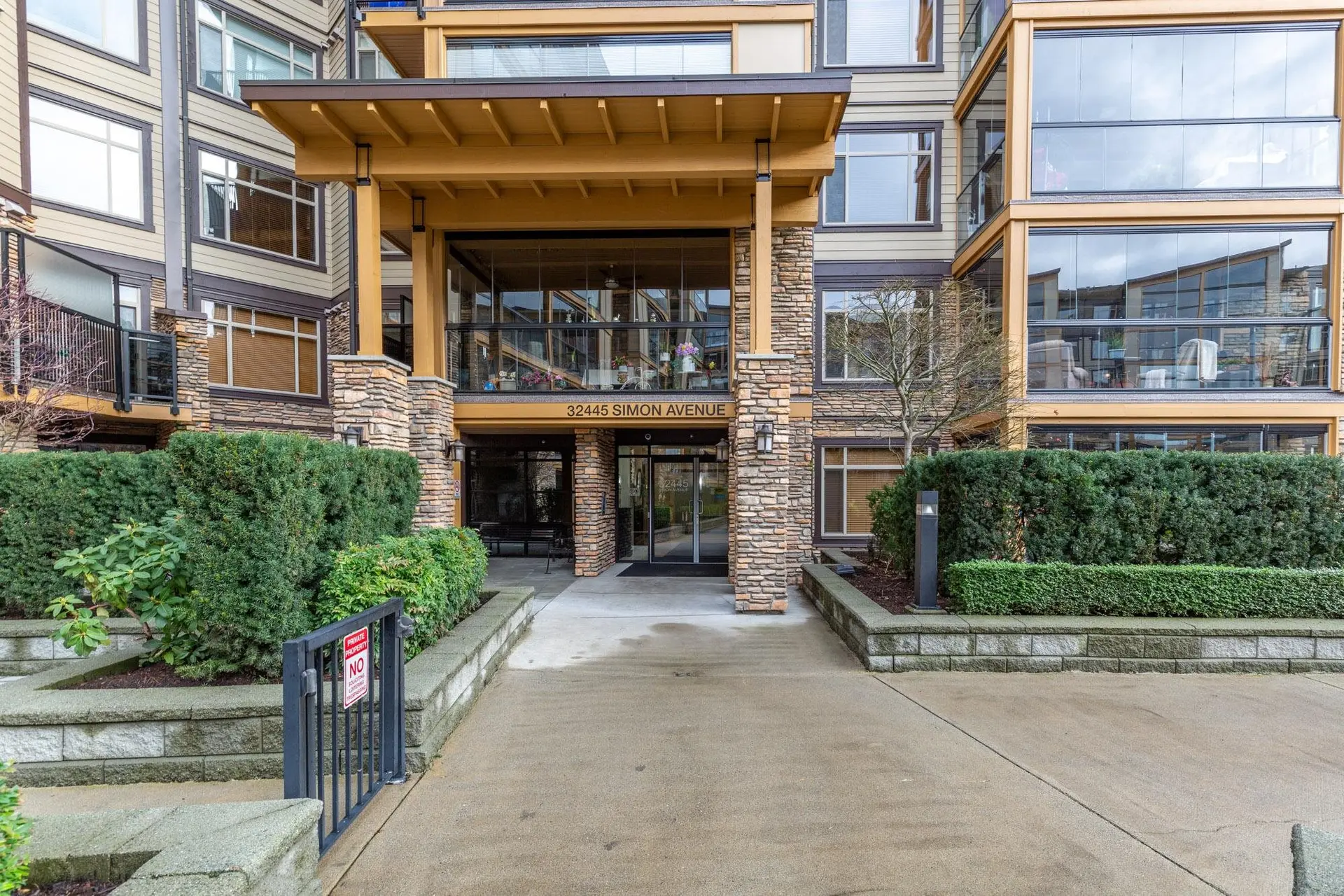 Property at #620 32445 Simon Avenue, Abbotsford, BC