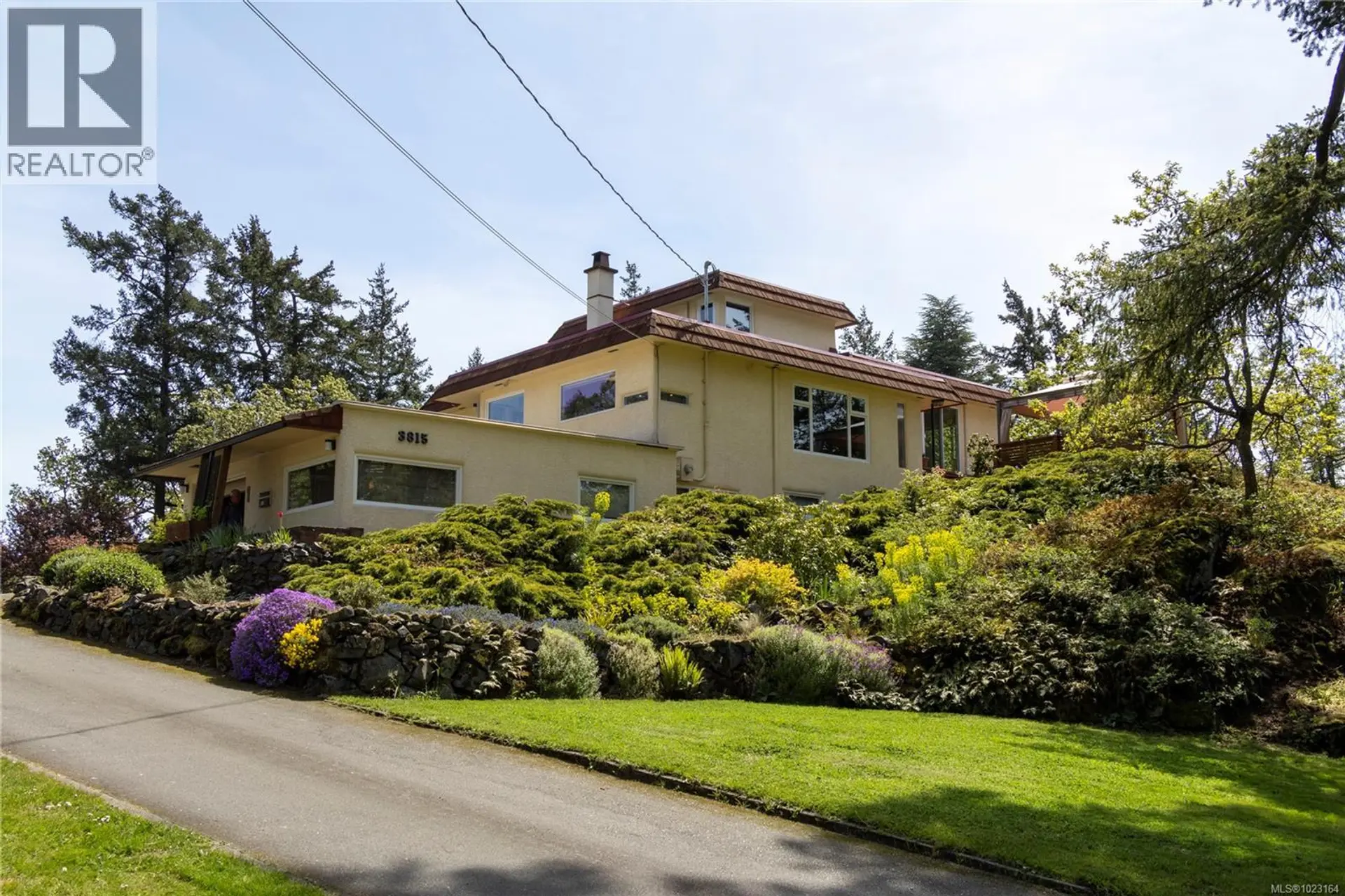 Property at 3815 Wilkinson Rd, Saanich, BC