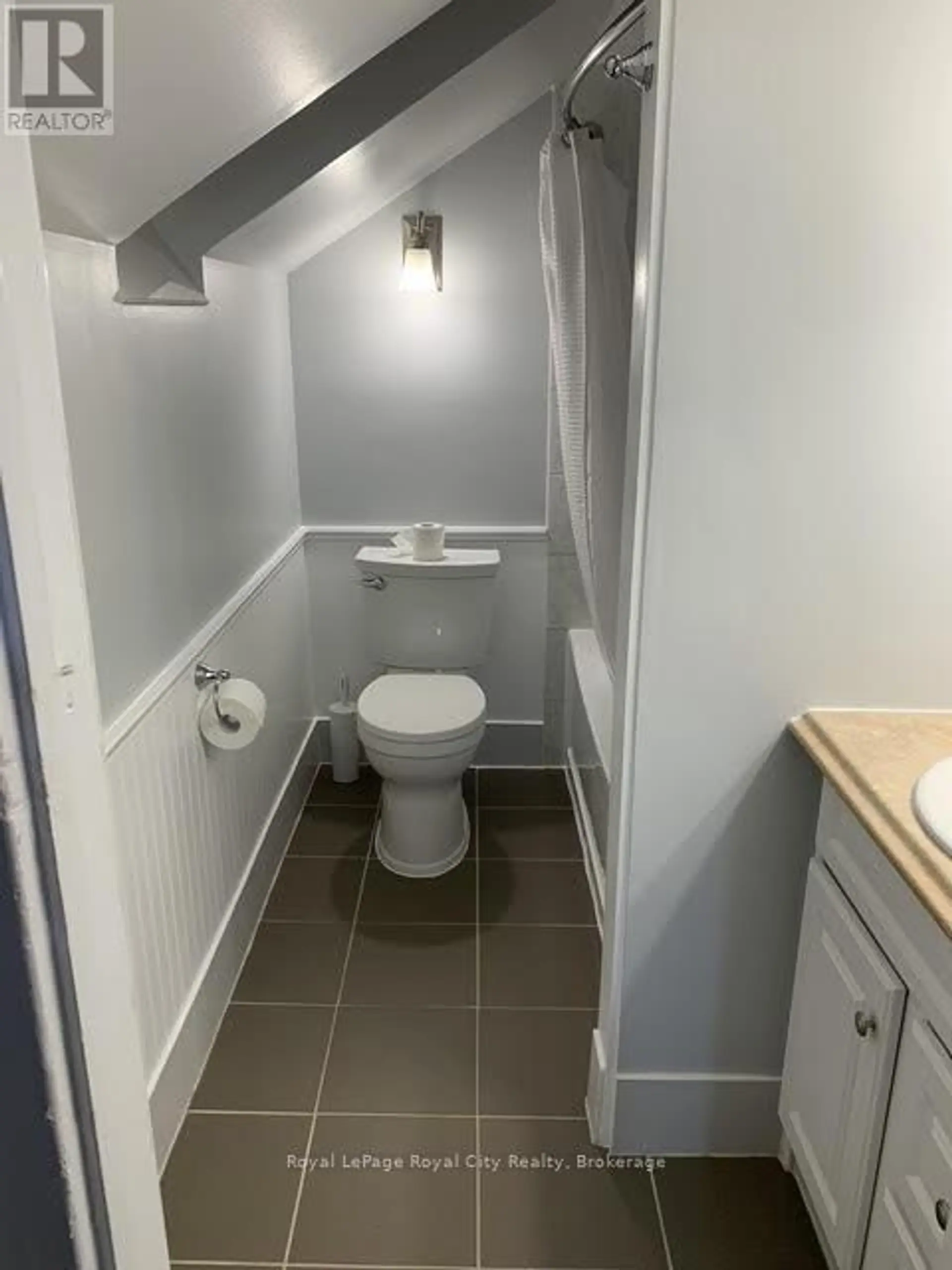 81 EDINBURGH ROAD N - Image 14
