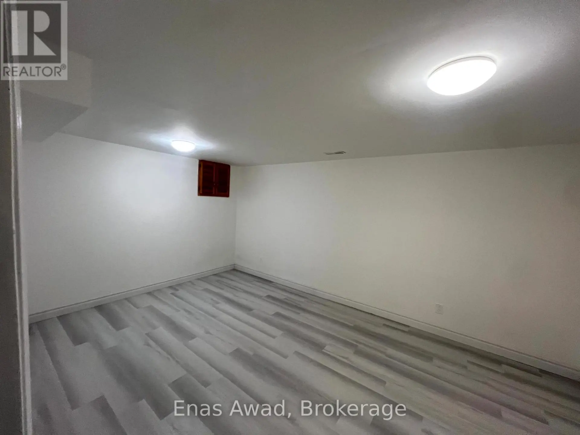 1402 CLEARVIEW DRIVE - Image 15