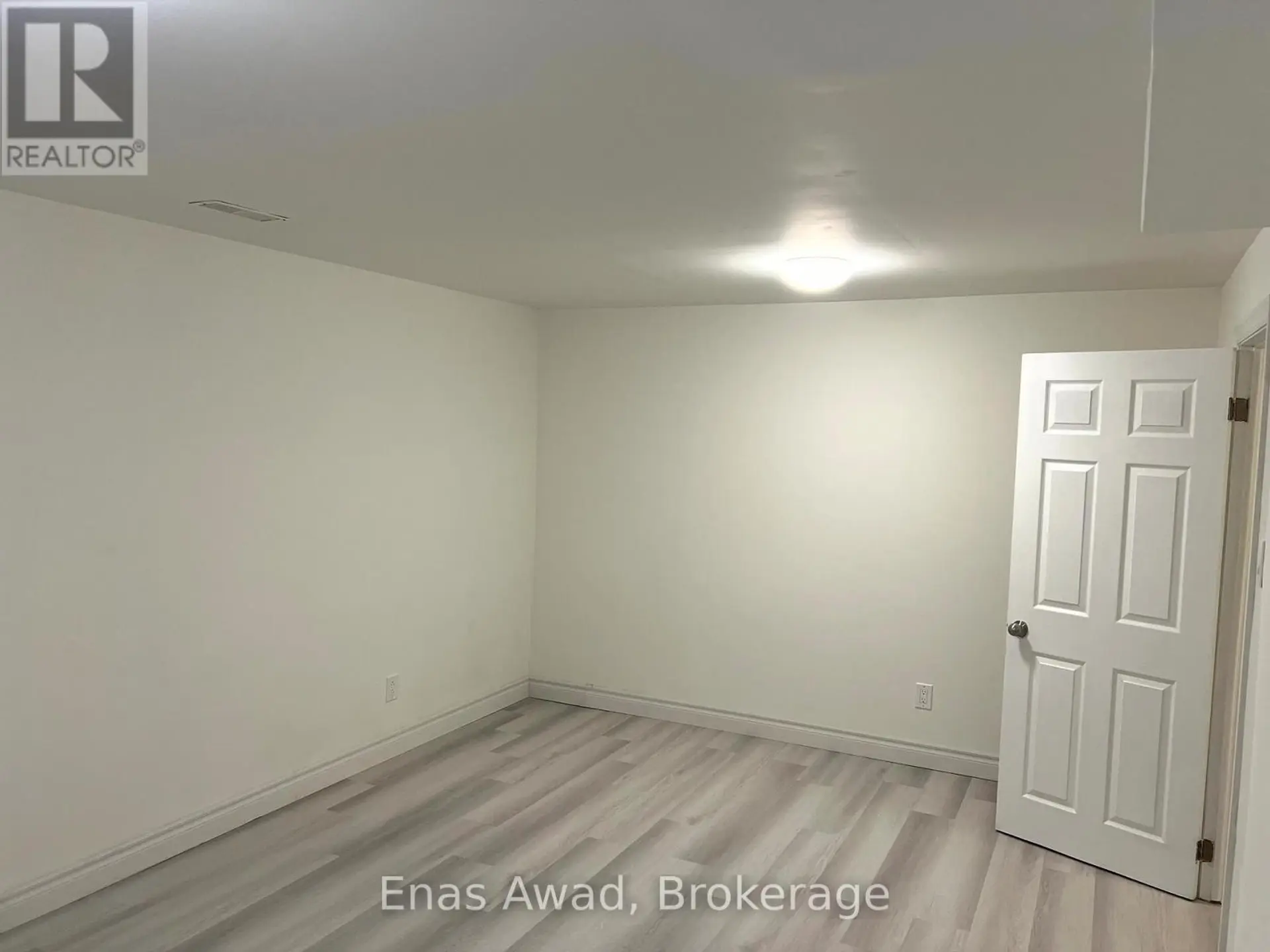 1402 CLEARVIEW DRIVE - Image 16