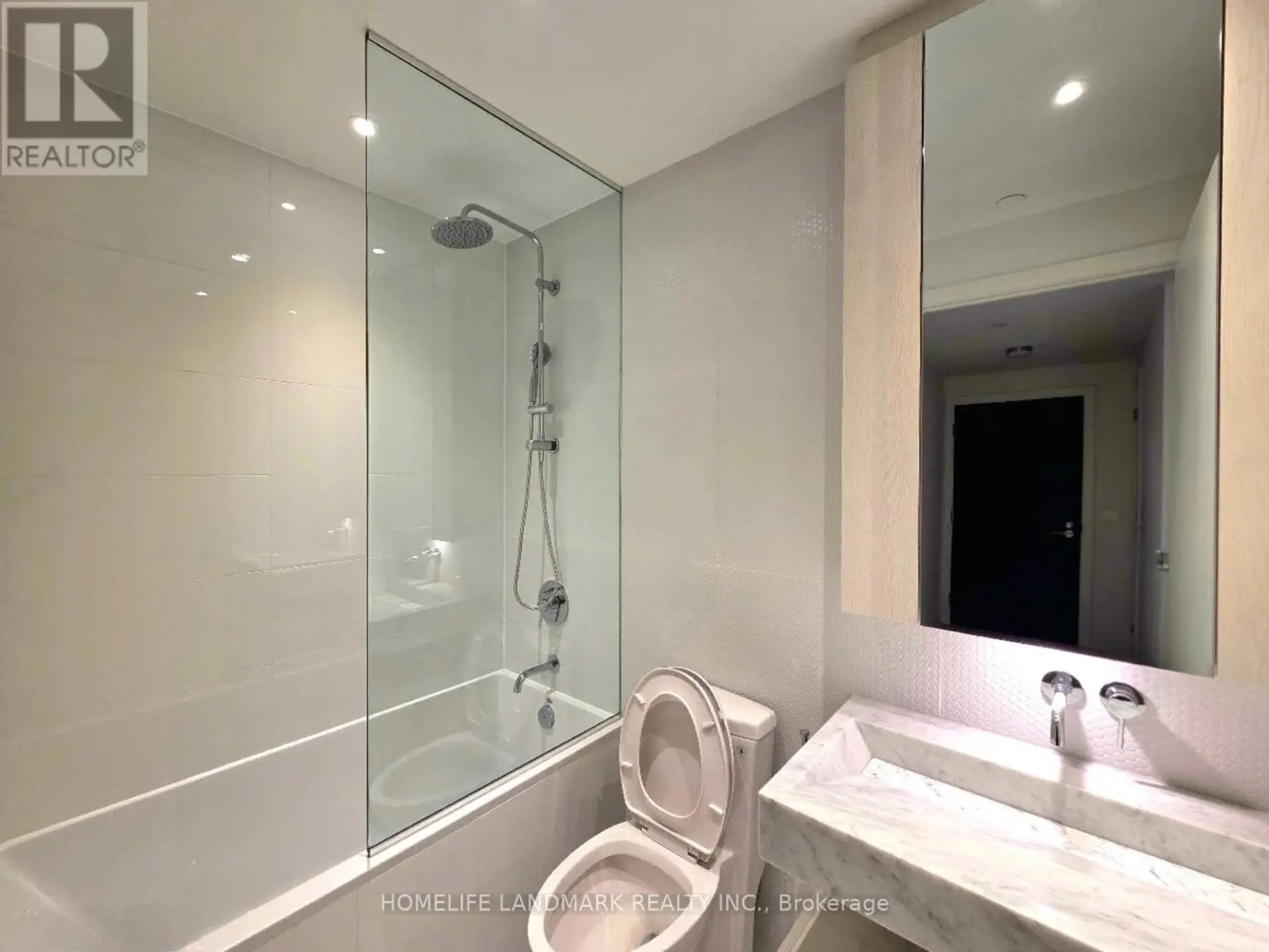 #1108 11 YORKVILLE AVENUE - Image 3
