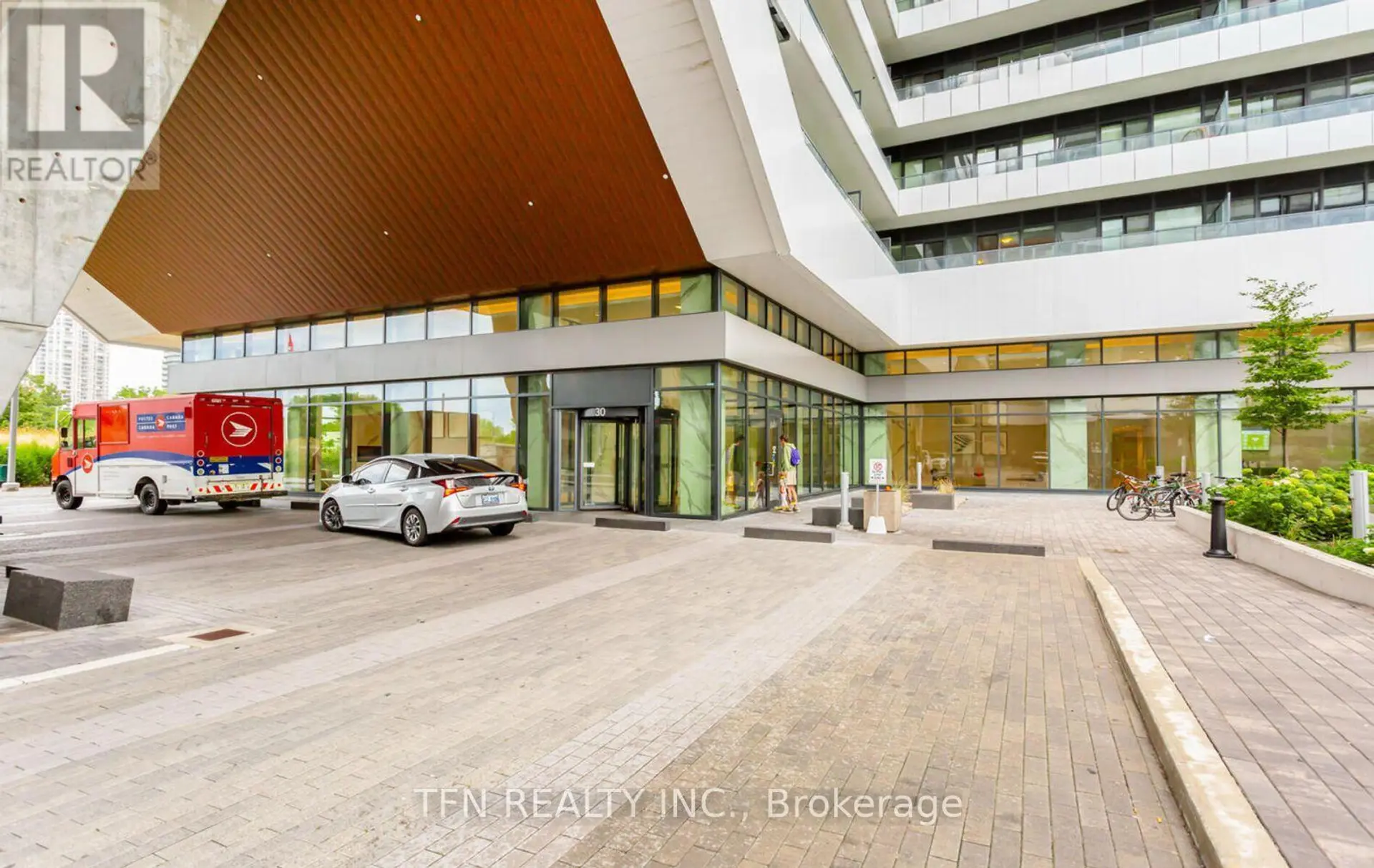 #2722 30 SHORE BREEZE DRIVE - Image 19