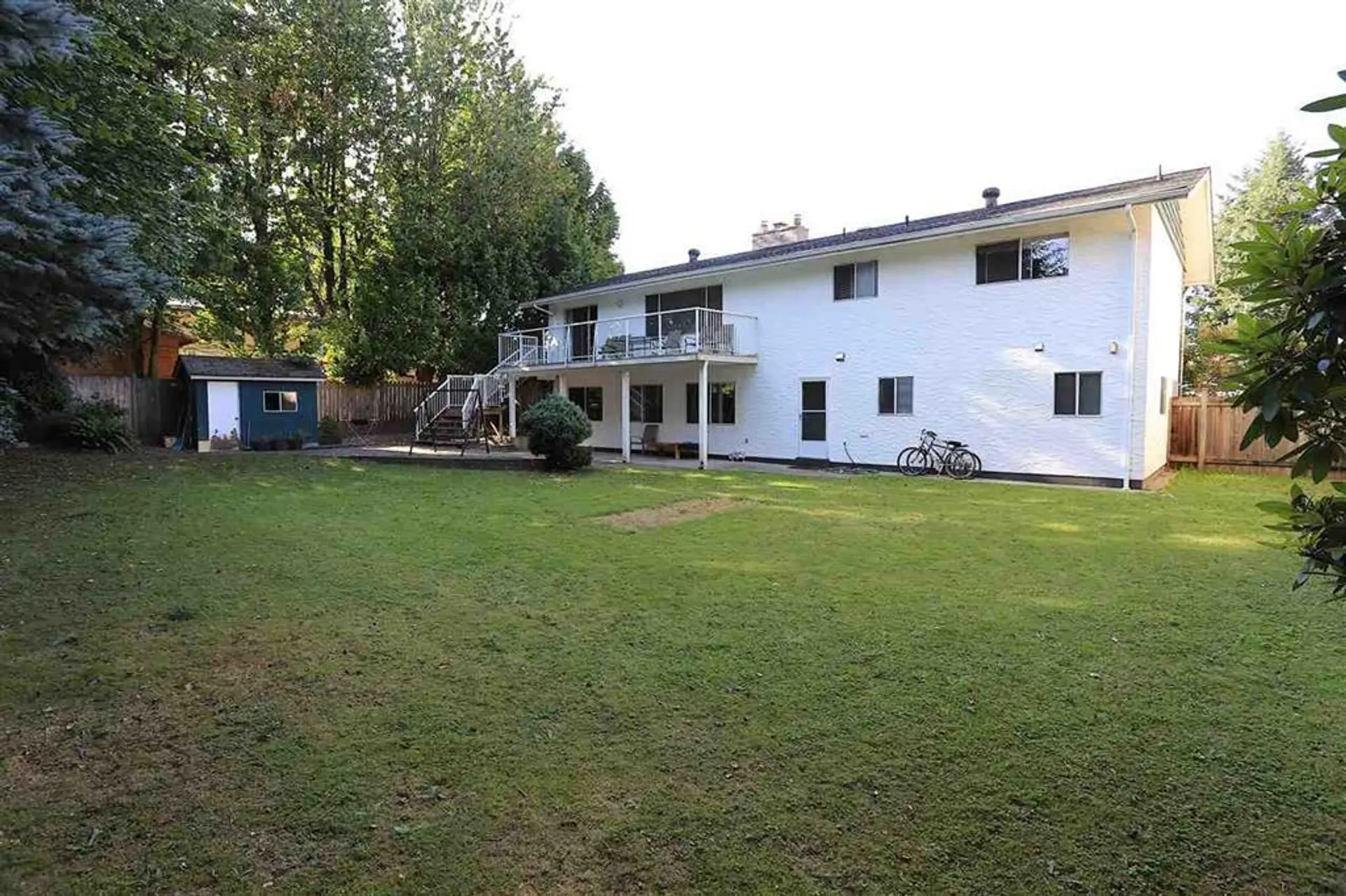 33226 Ravine Avenue - Image 3