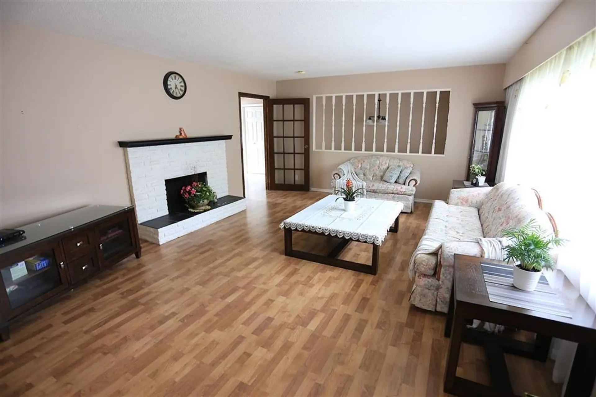 33226 Ravine Avenue - Image 4