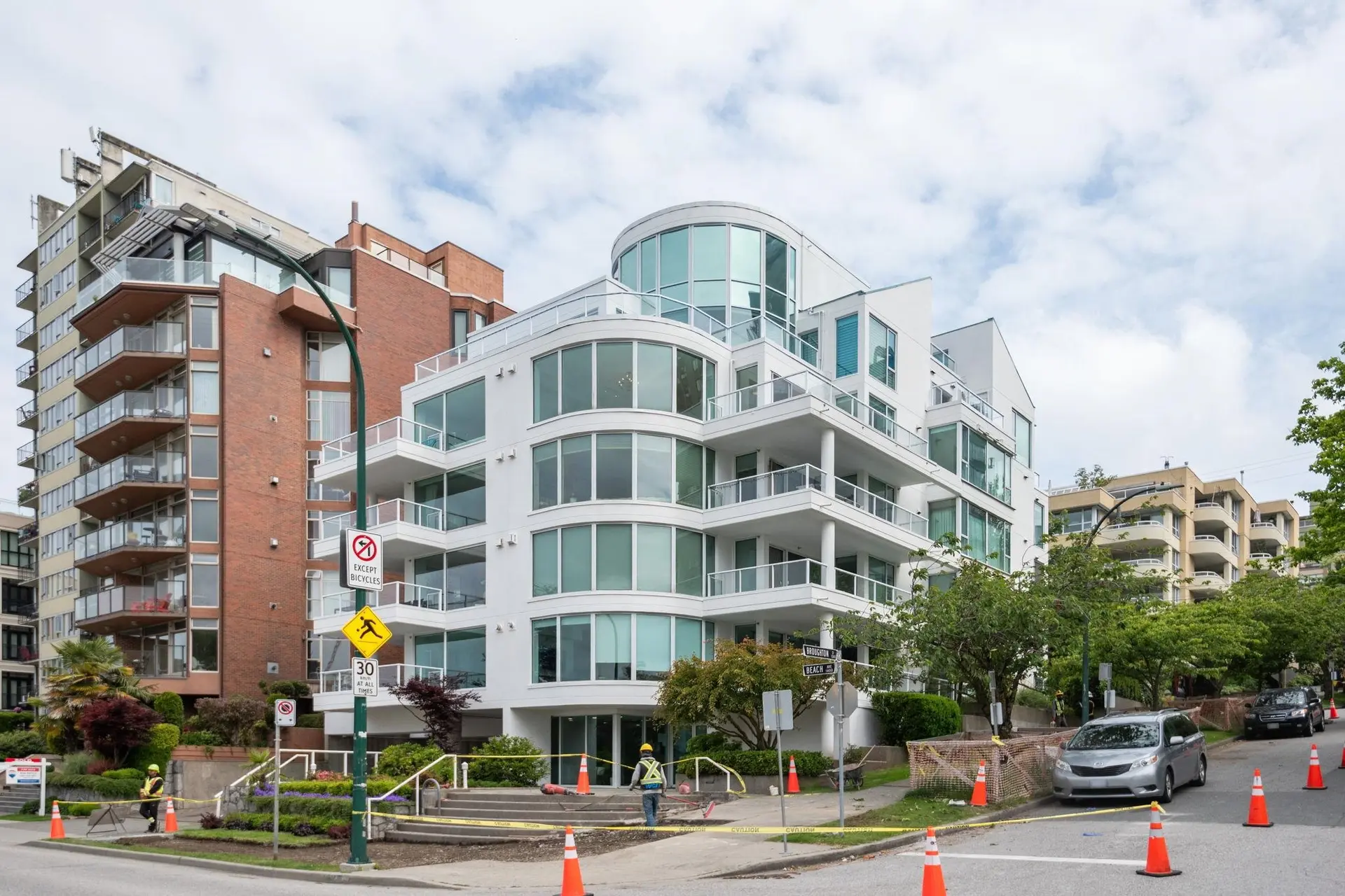 Property at #5A 1403 Beach Avenue, Vancouver, BC