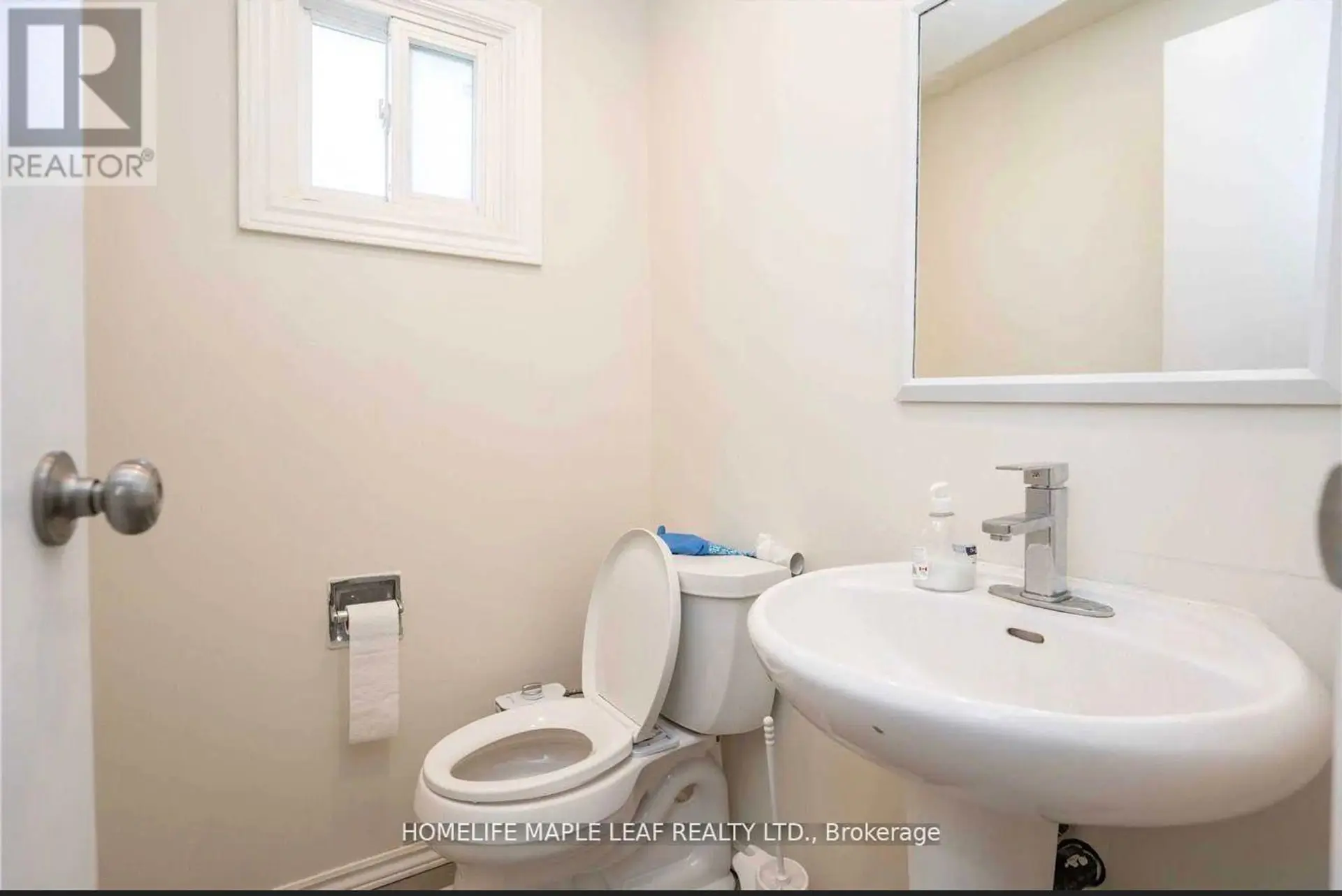 11 RUSTHALL WAY - Image 11