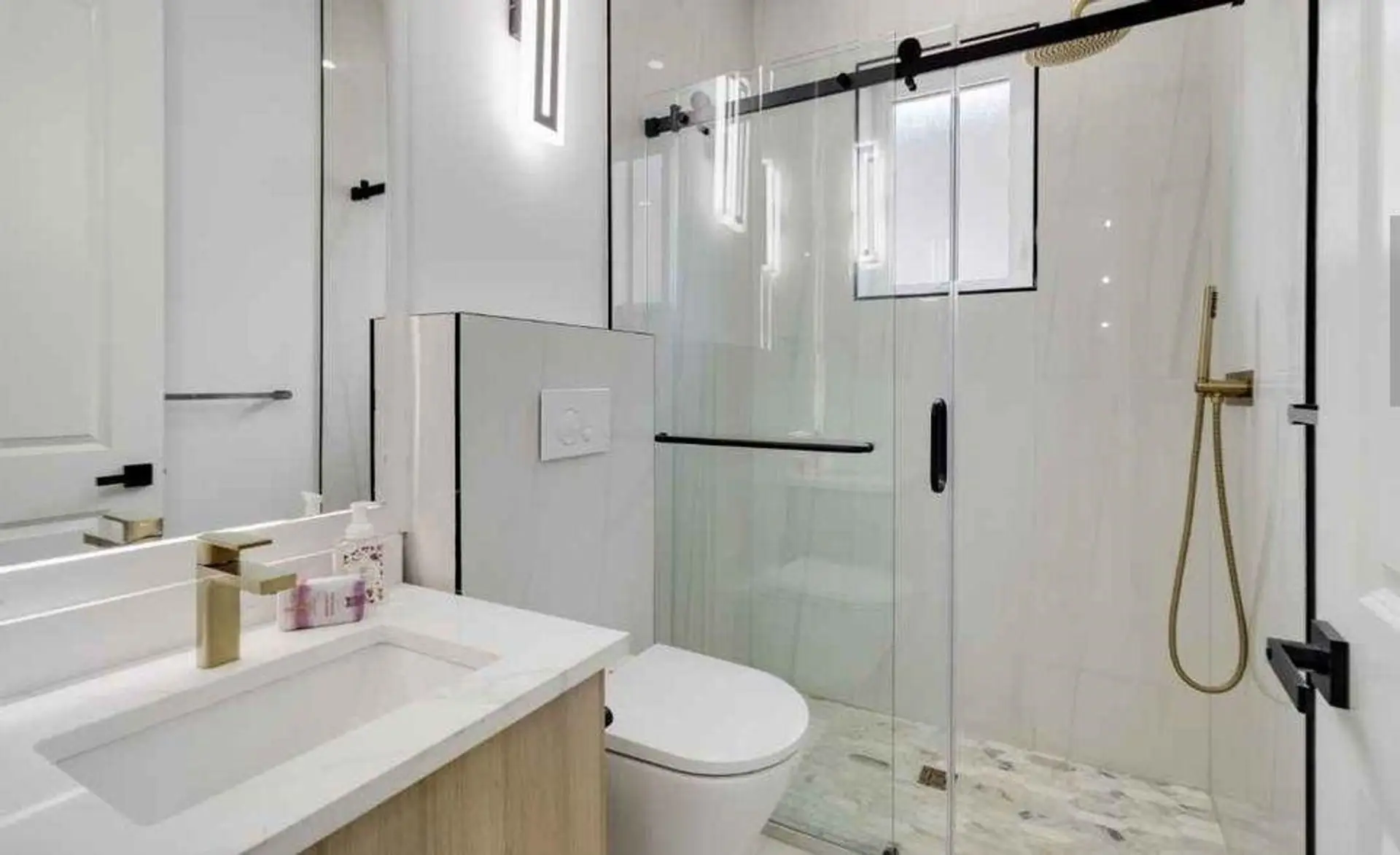 5092 Clarendon Street - Image 5