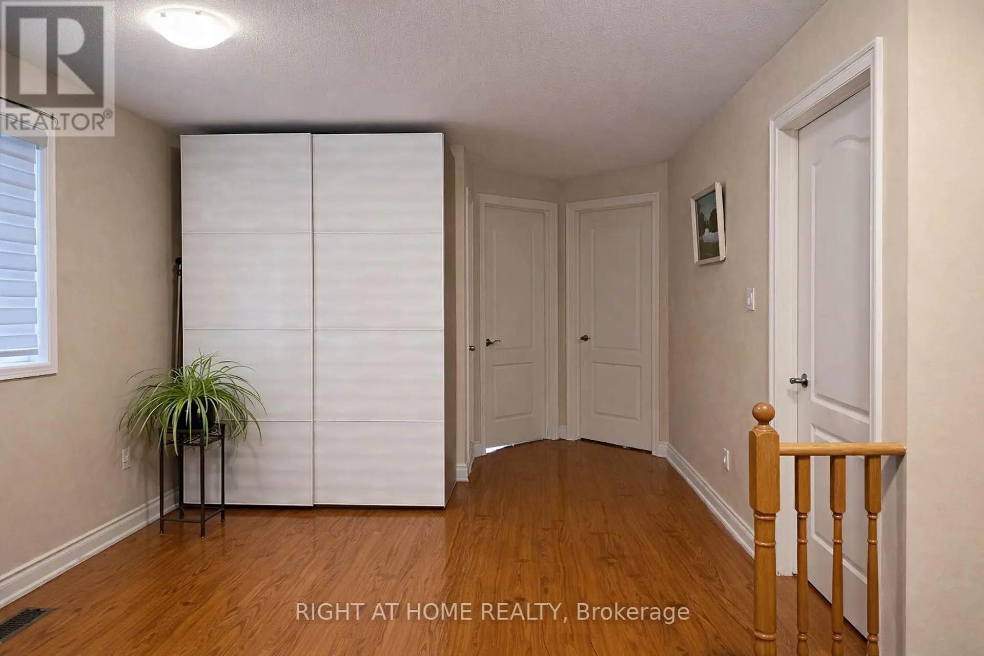 4 FOREST RUN BOULEVARD - Image 11