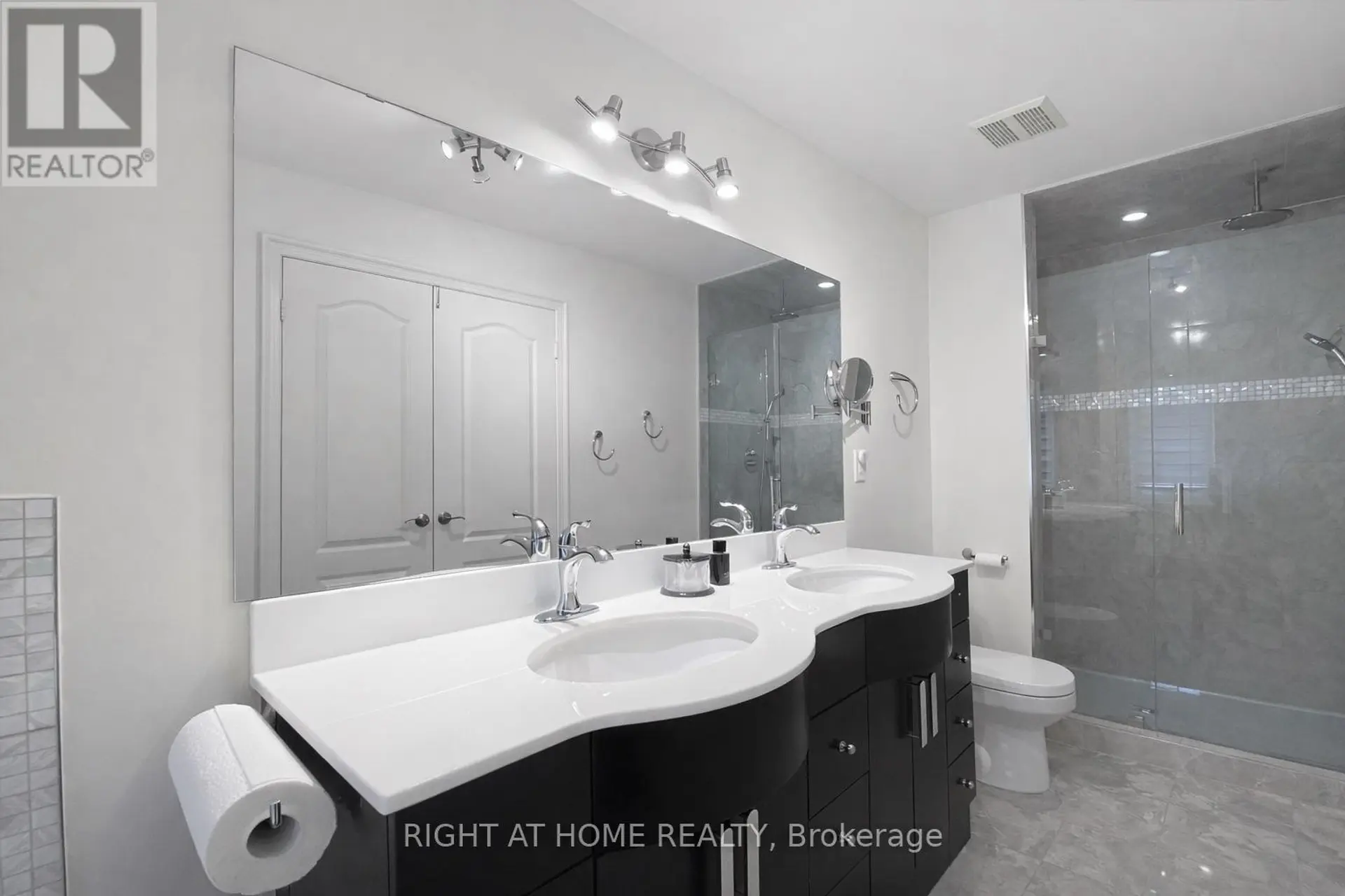 4 FOREST RUN BOULEVARD - Image 14