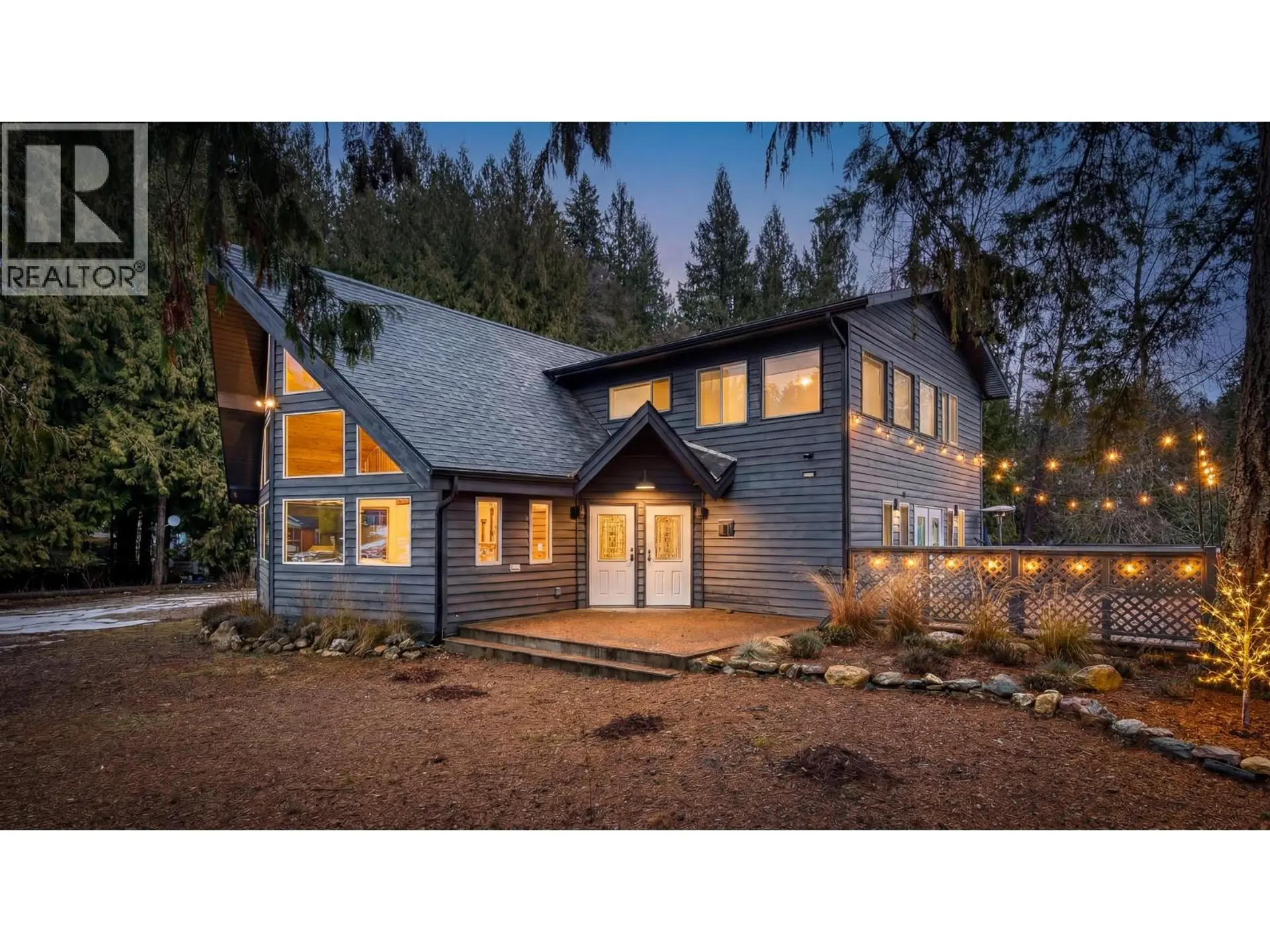 Property at 16102 3A Highway, Crawford Bay, BC