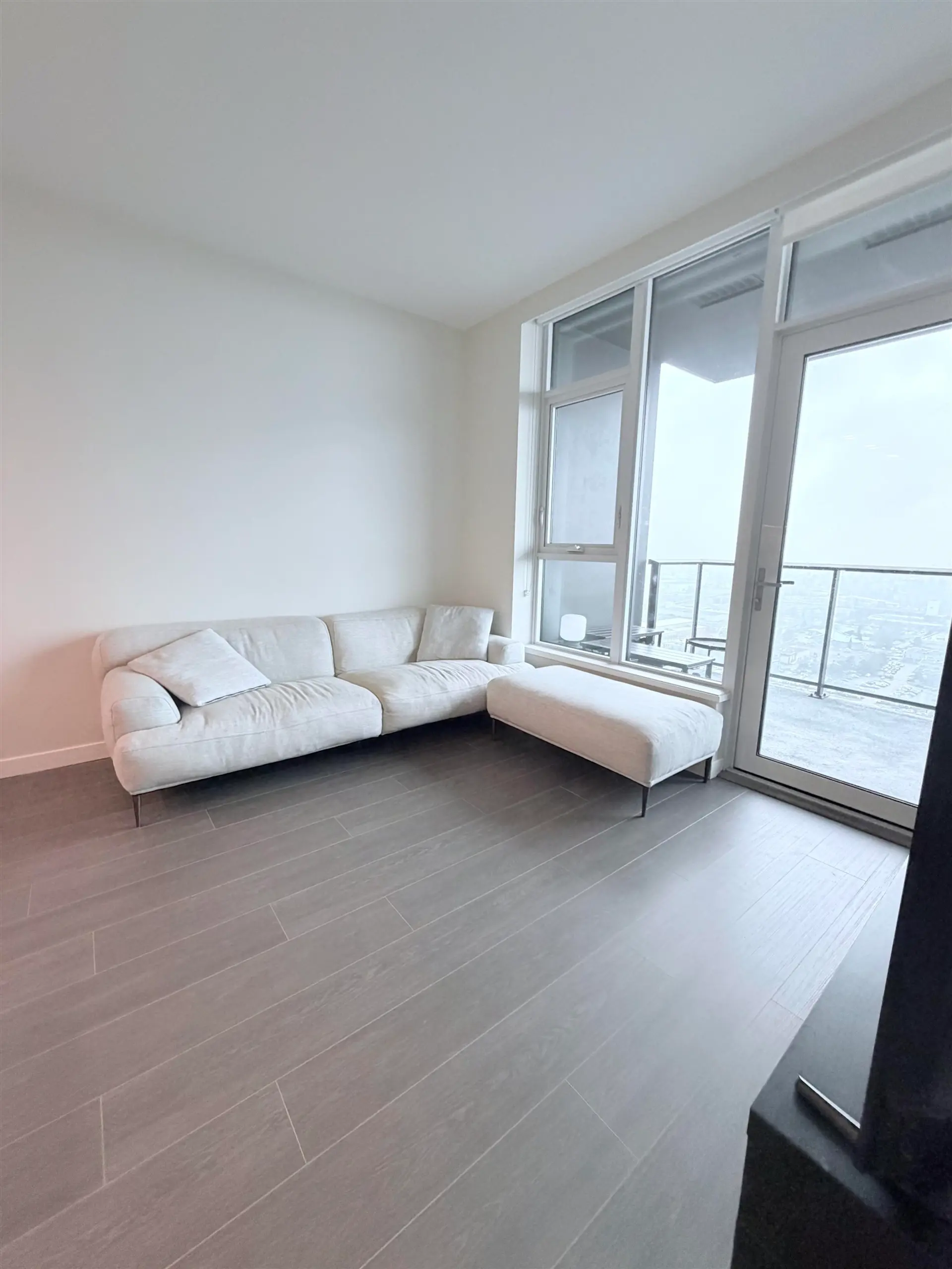 #2803 2108 Gilmore Avenue - Image 6
