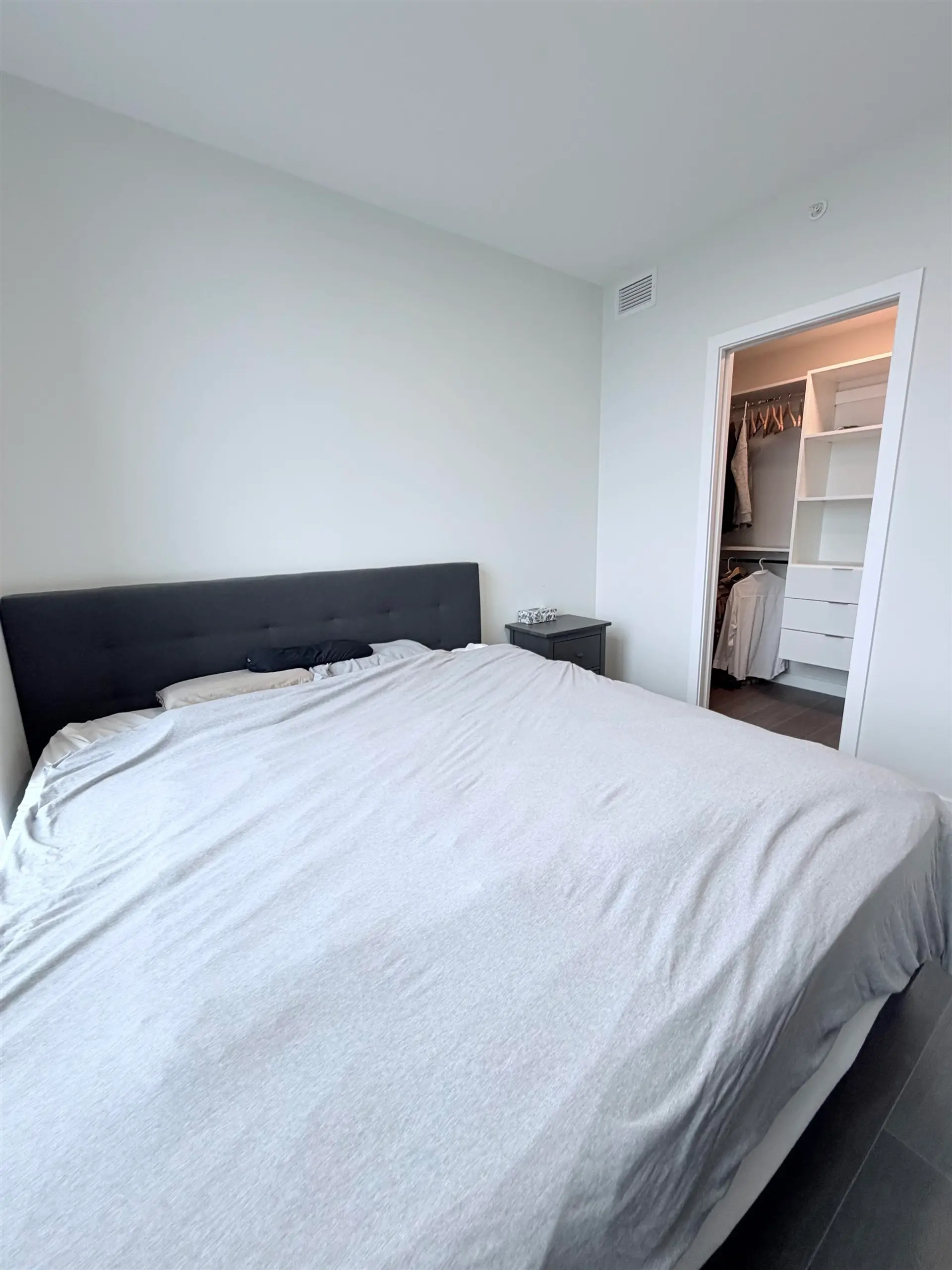 #2803 2108 Gilmore Avenue - Image 9