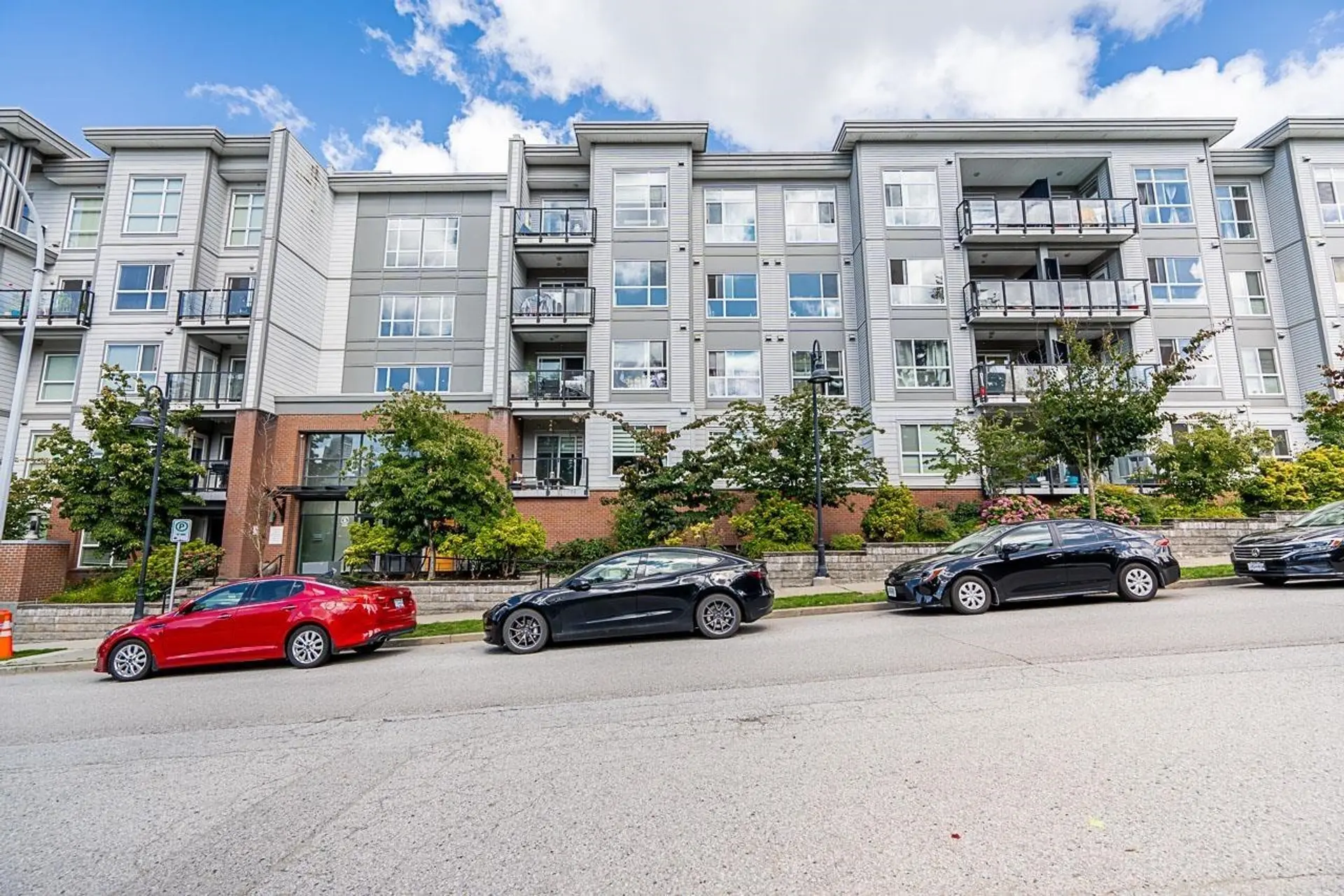 #306 13733 107a Avenue - Image 3