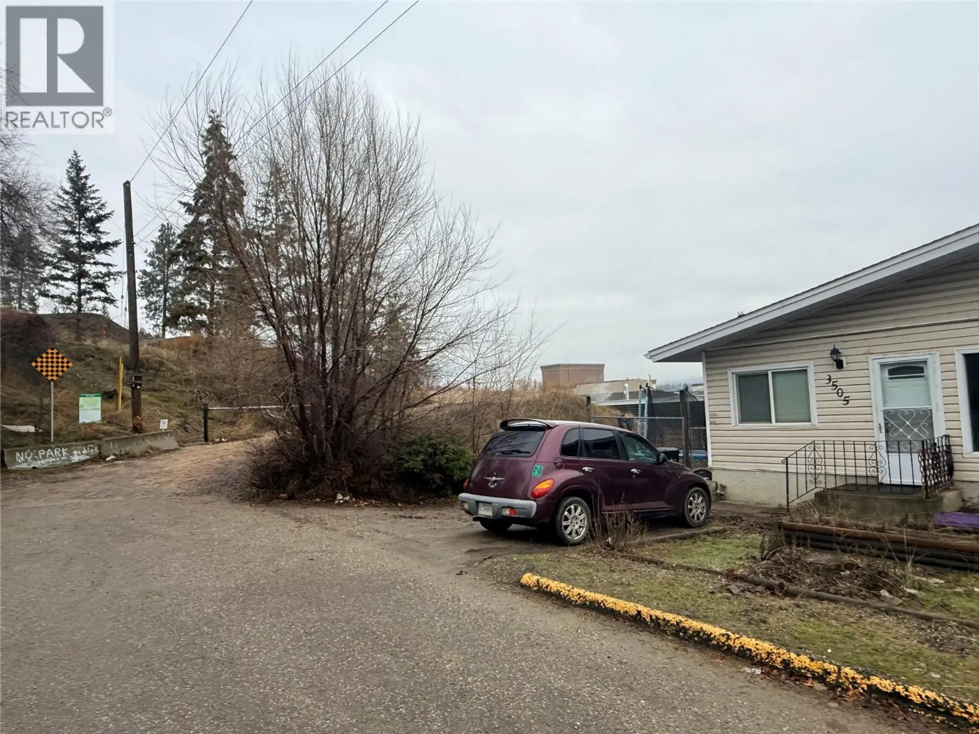 3503 35 Street - Image 3