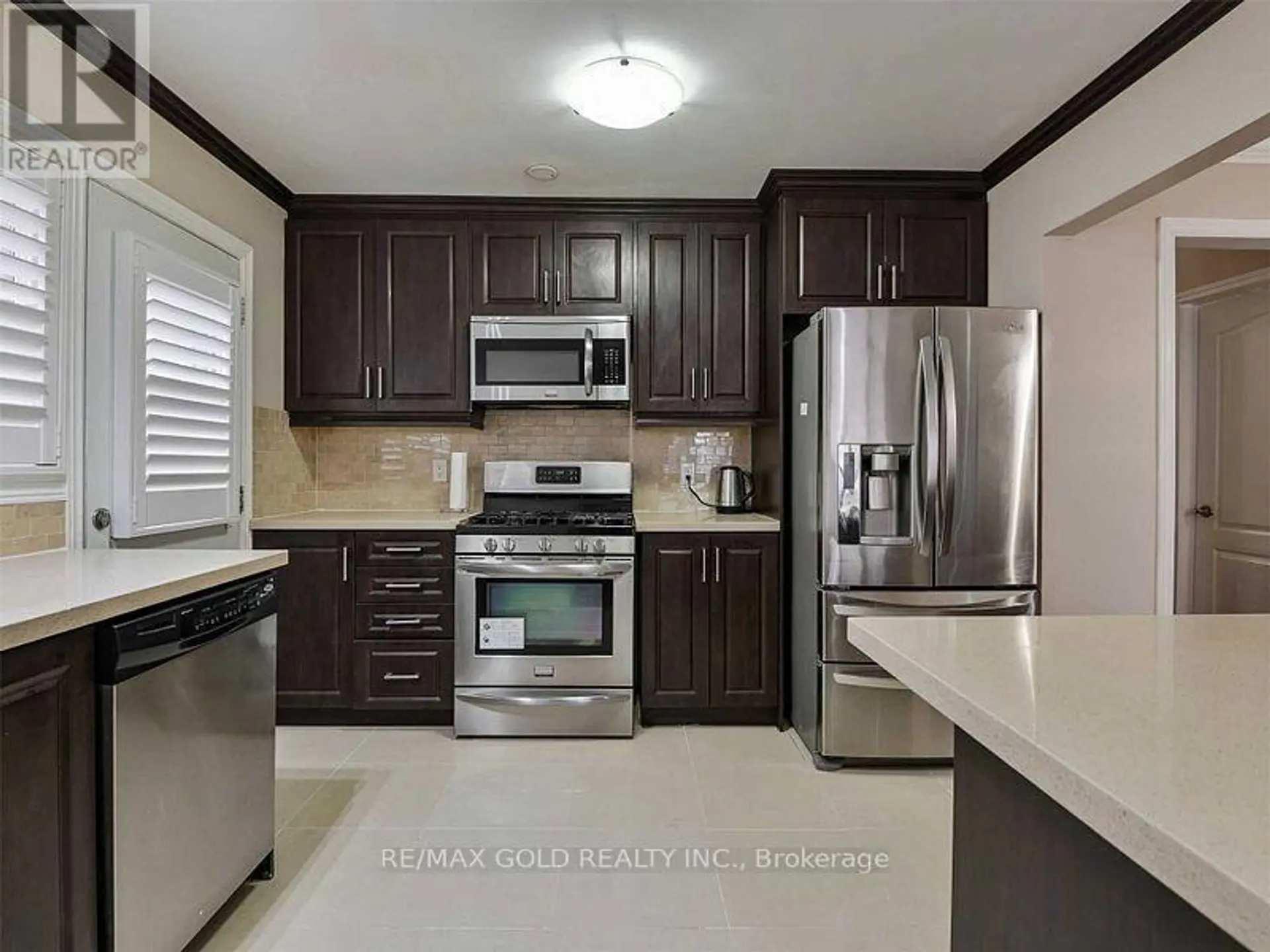 67 ARCHDEKIN DRIVE S - Image 2