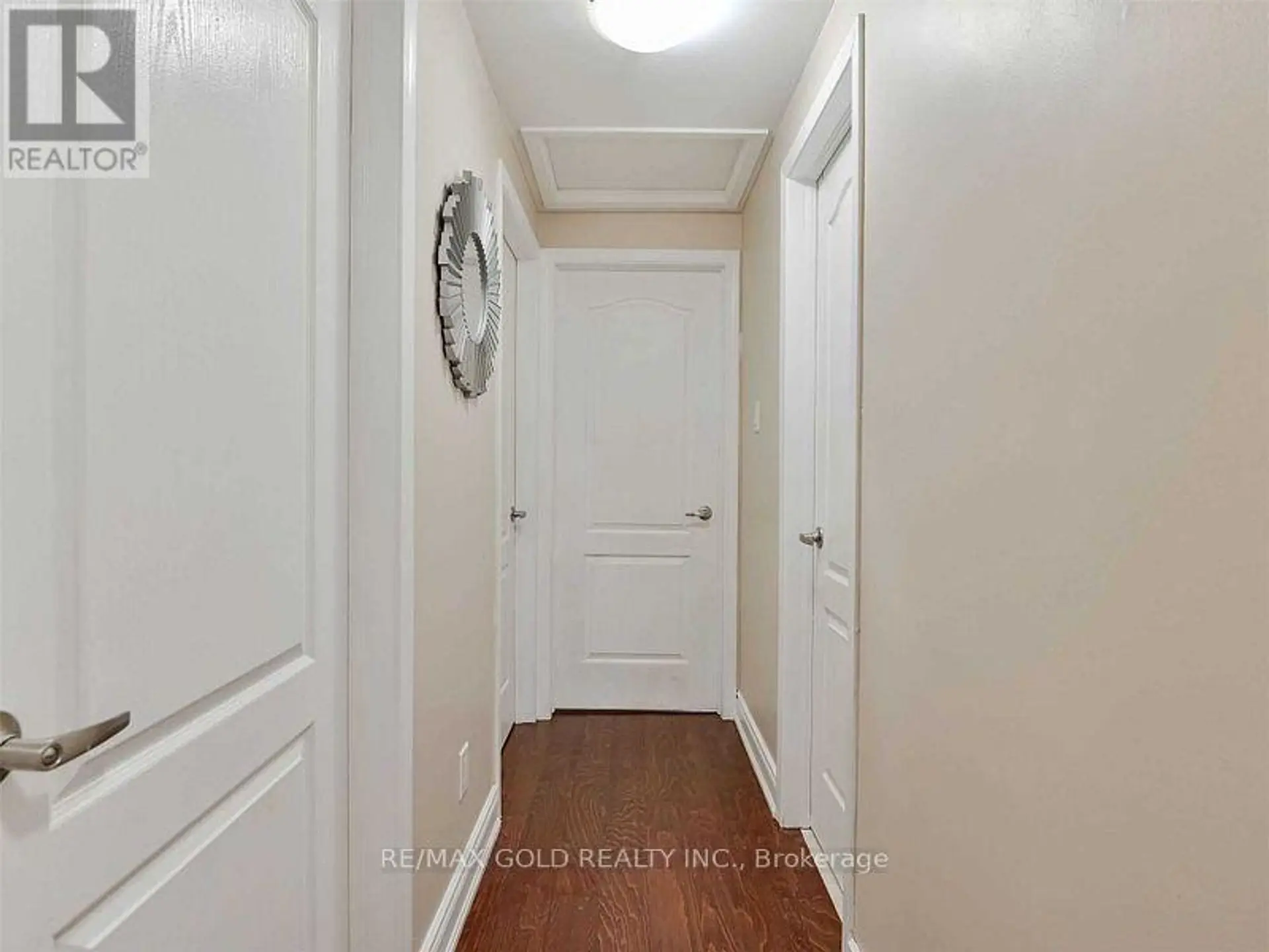 67 ARCHDEKIN DRIVE S - Image 6