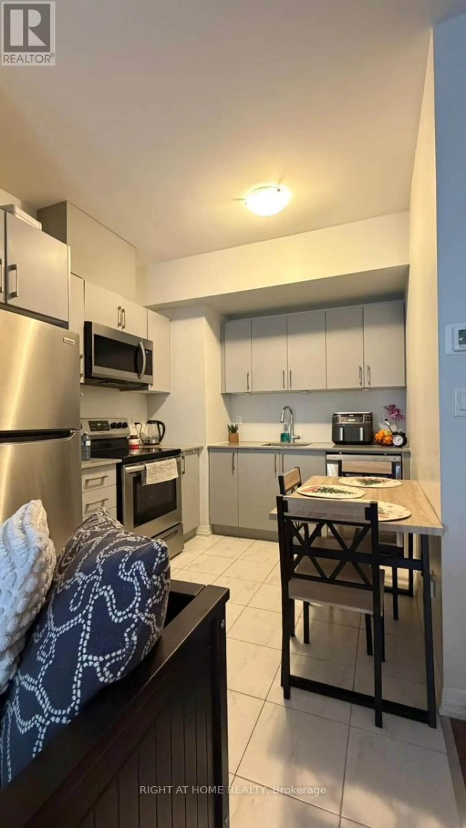 #248 1145 JOURNEYMAN LANE - Image 4