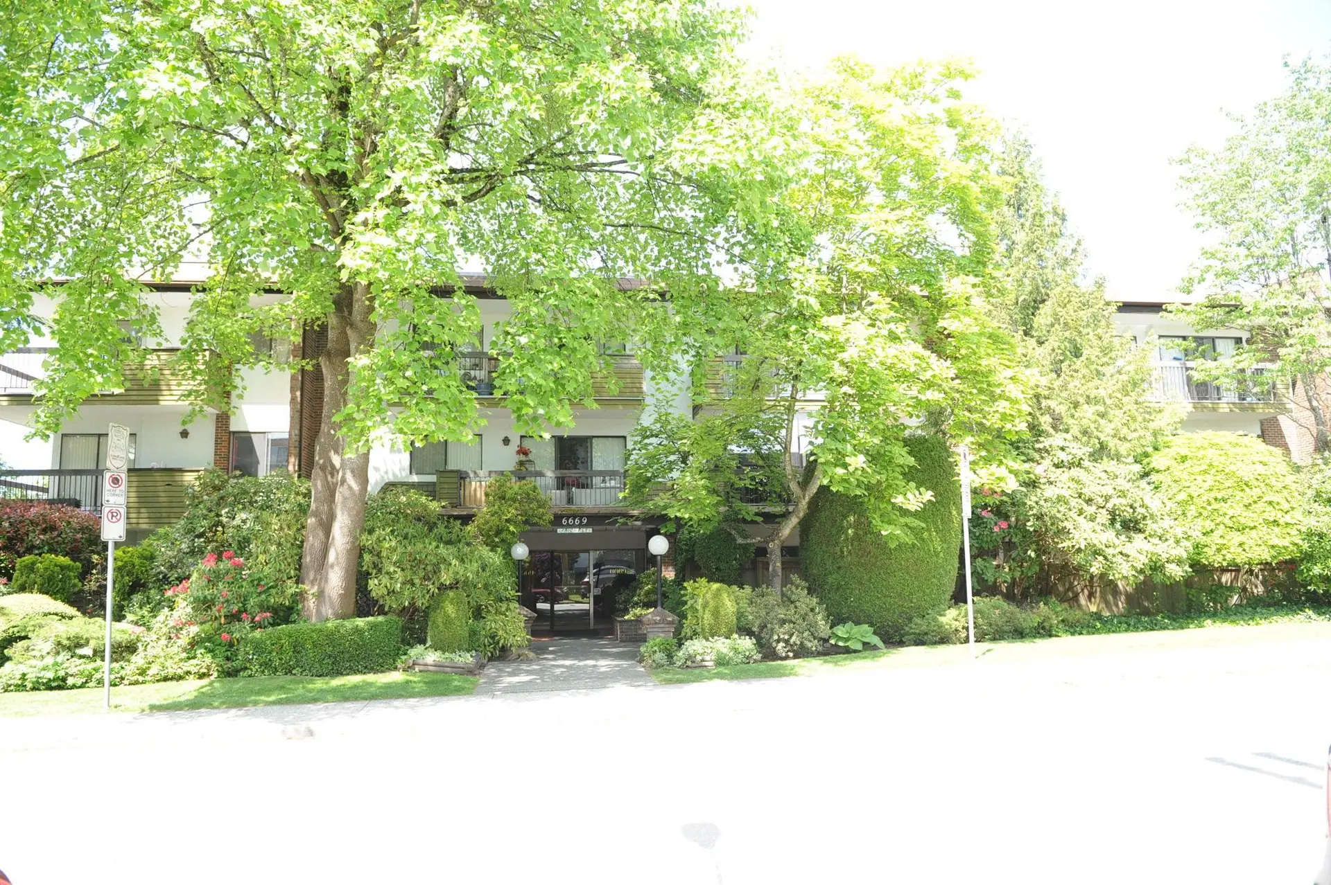 #106 6669 Telford Avenue - Image 17