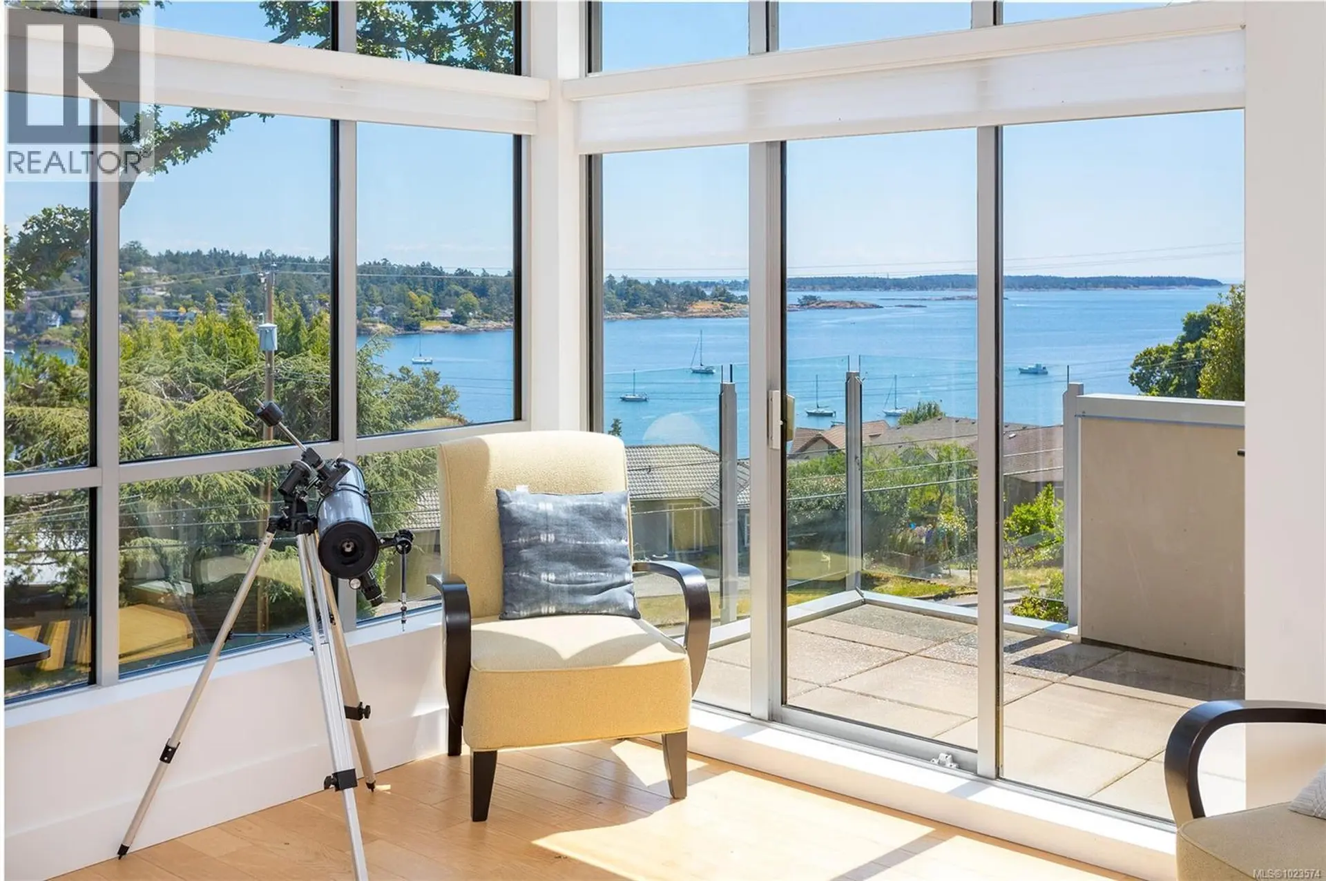 Property at 2597 Vista Bay Rd, Saanich, BC
