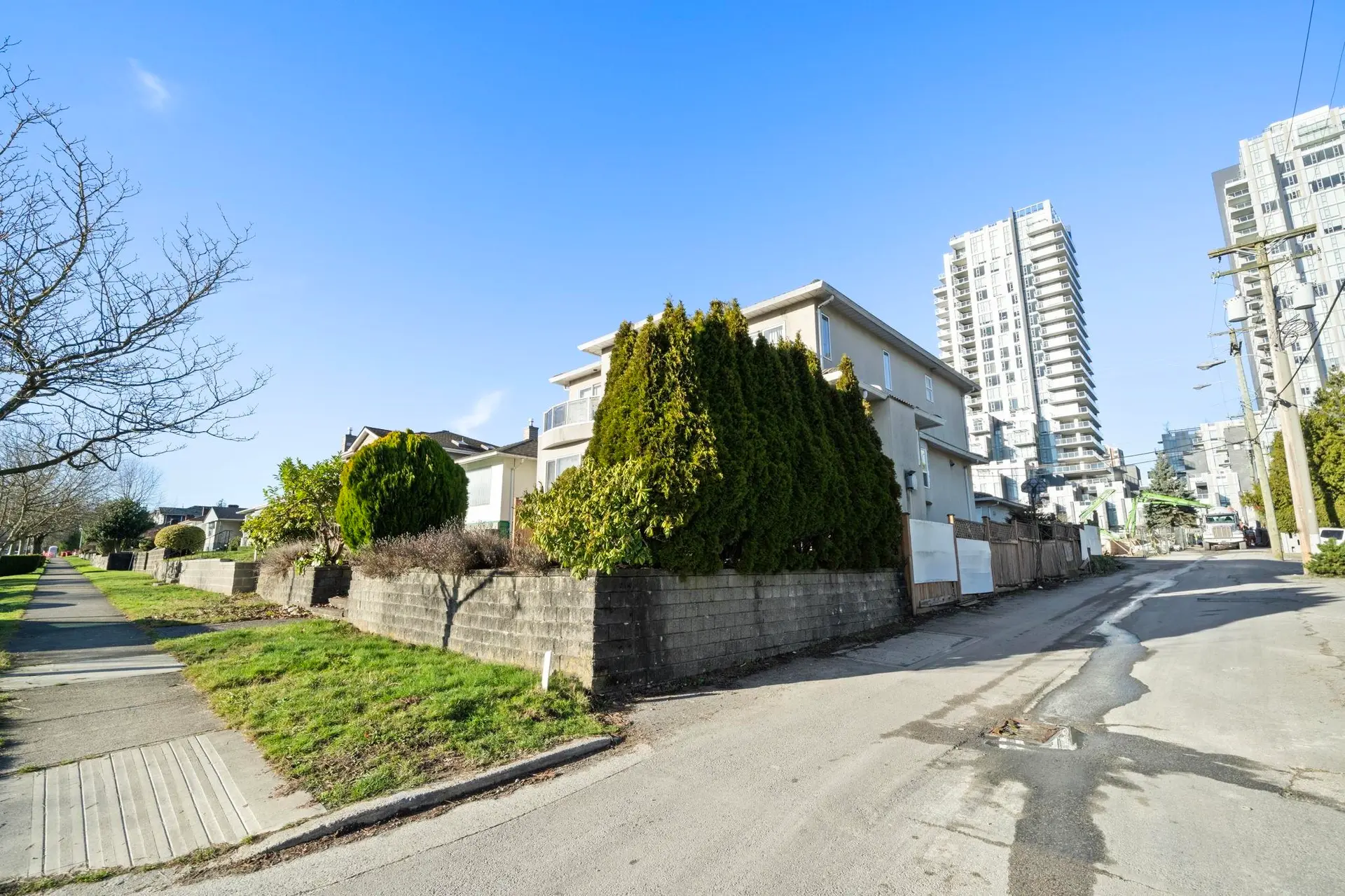 515 W 60th Avenue - Image 13