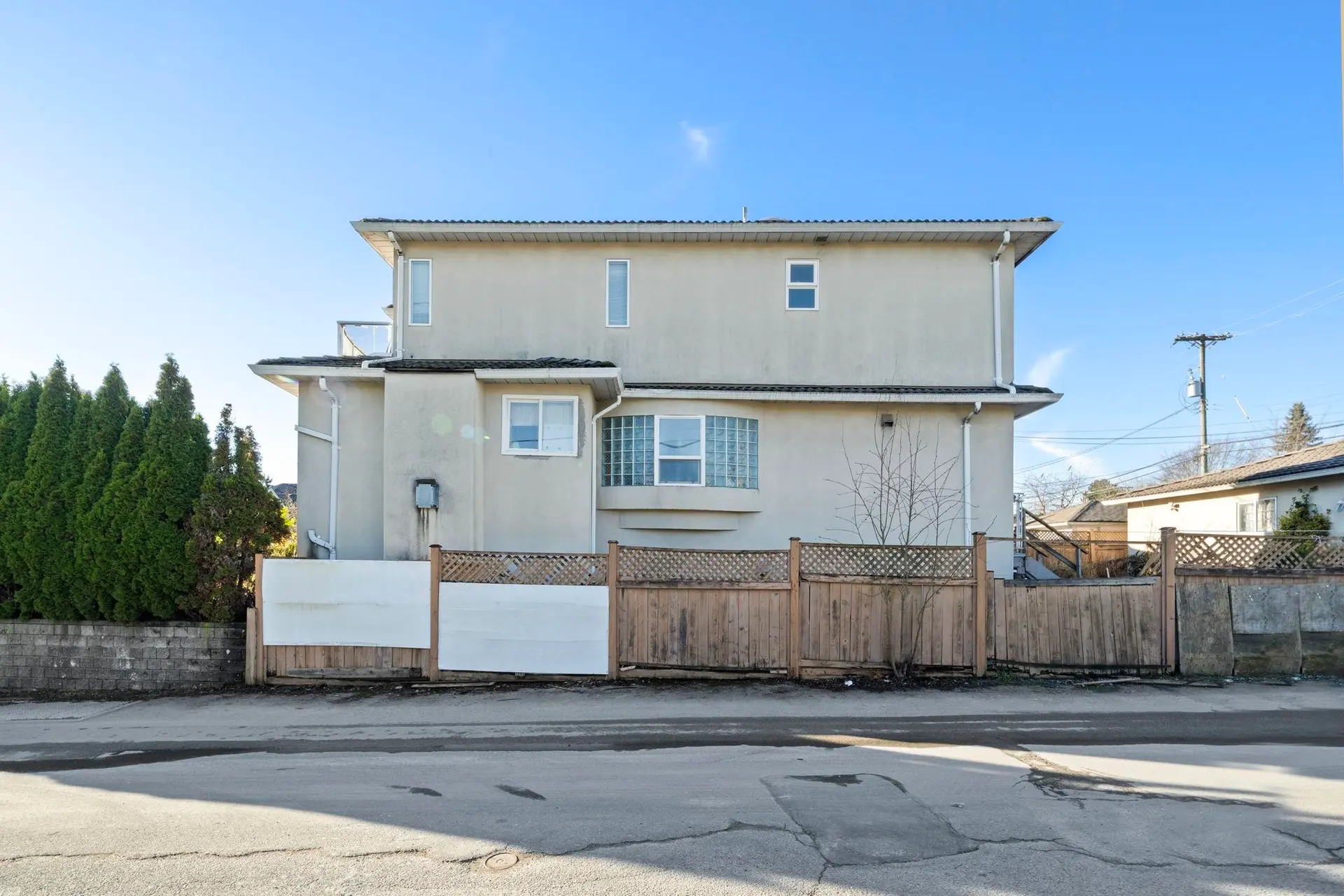 515 W 60th Avenue - Image 12
