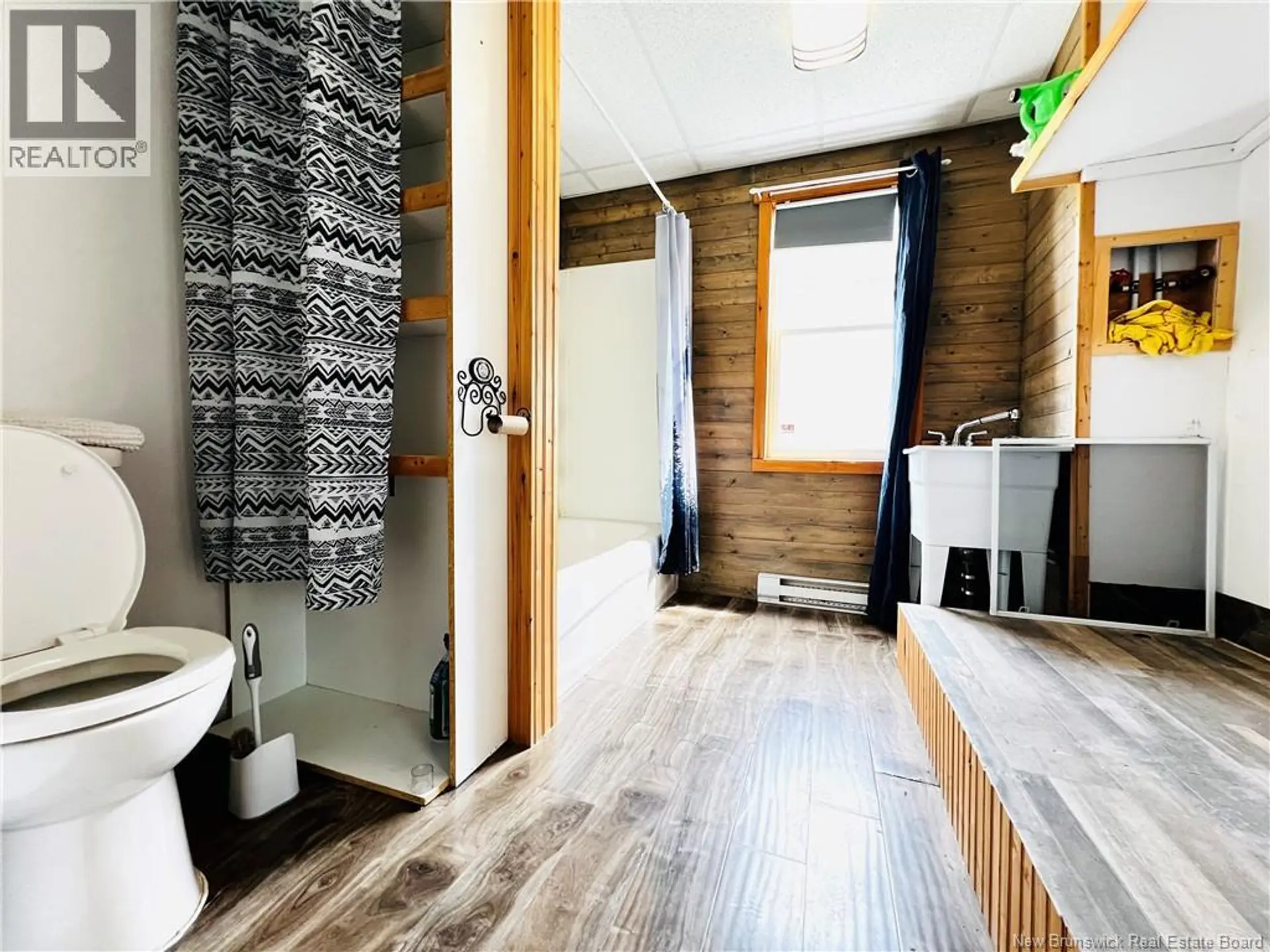 246 DUMARESQ - Image 11