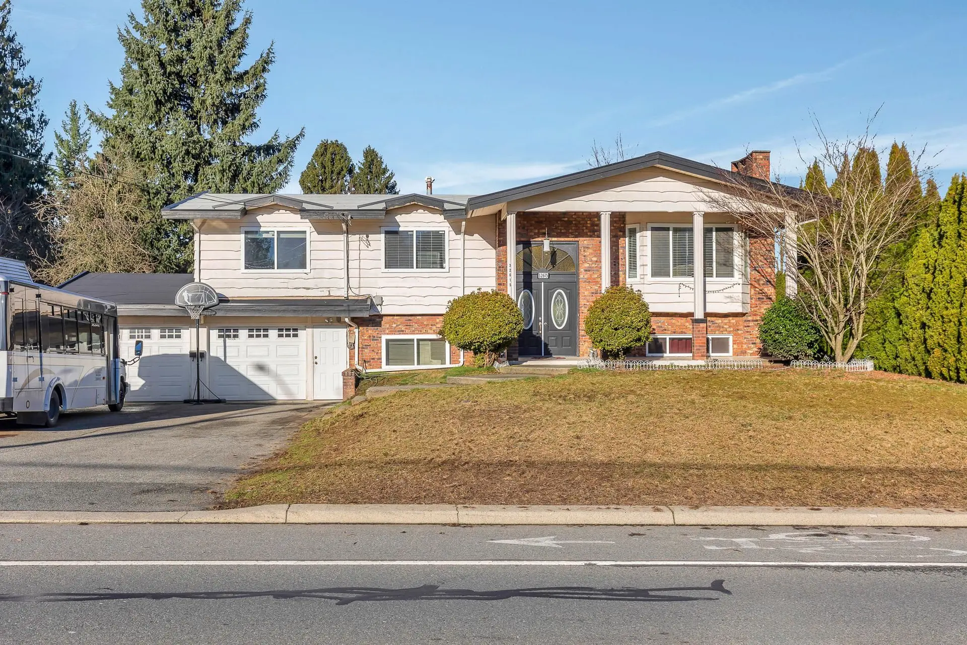 Property at 32615 Bevan Avenue, Abbotsford, BC