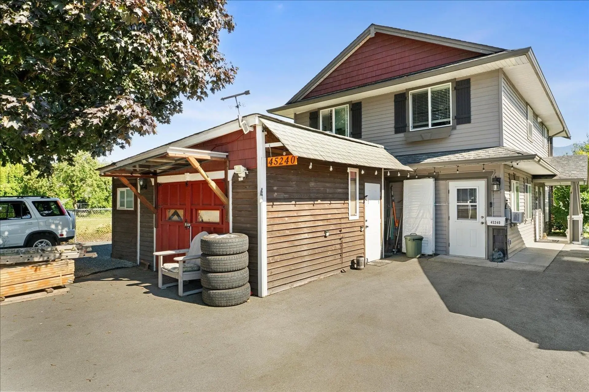 45240 South Sumas Road - Image 12