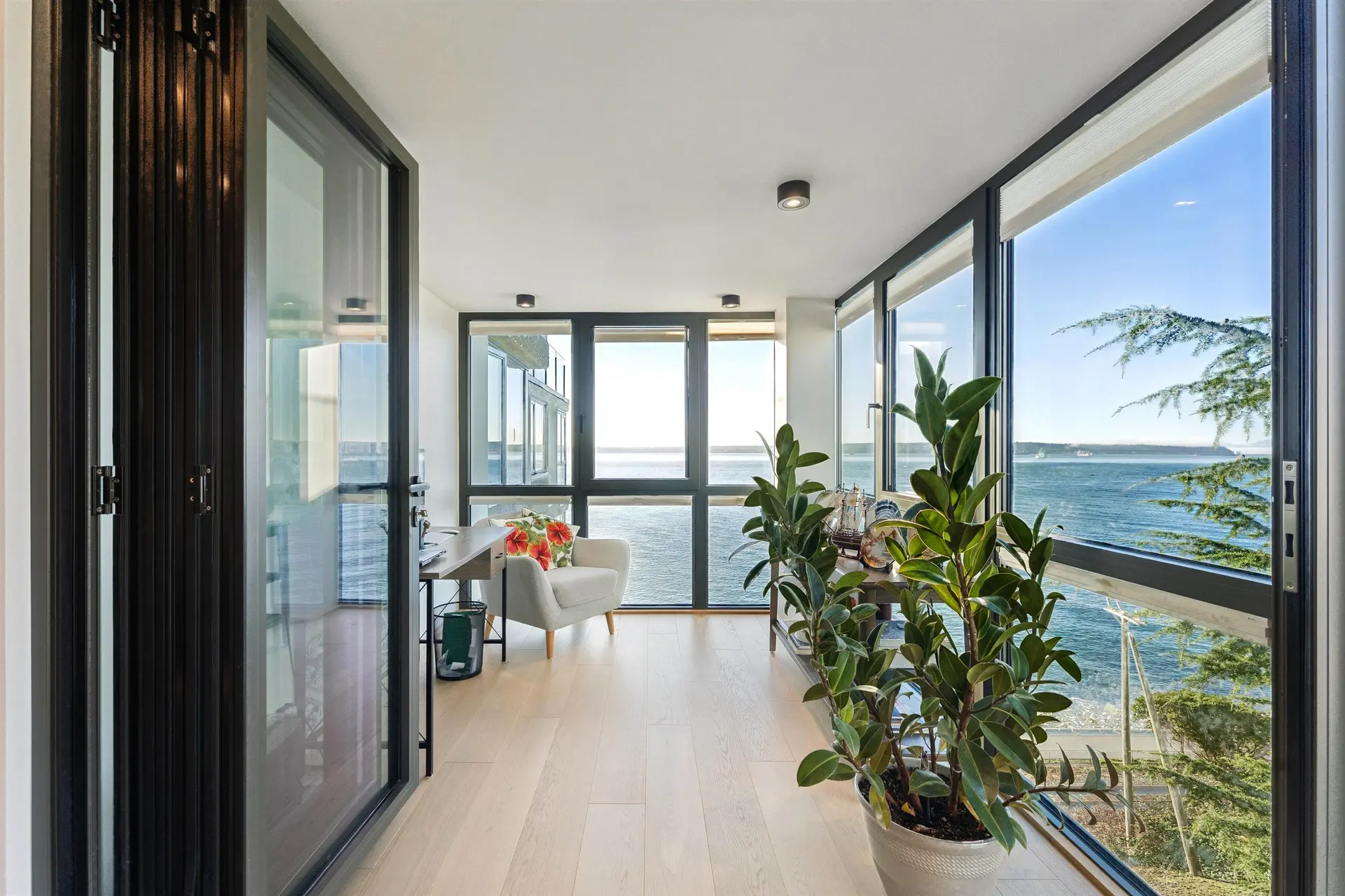 Property at #502 2090 Argyle Avenue, West Vancouver, BC