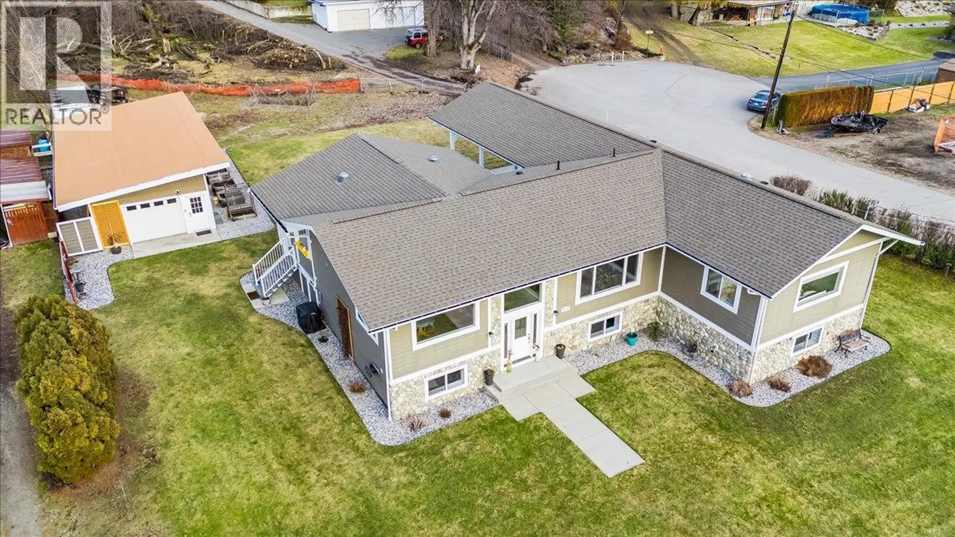 Property at 8480 Highway 22A, Trail, BC