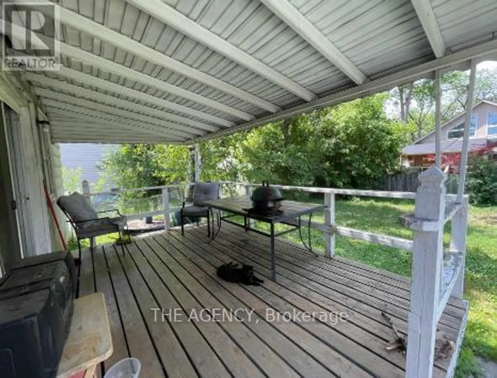 56 SYLVAN CRESCENT - Image 16