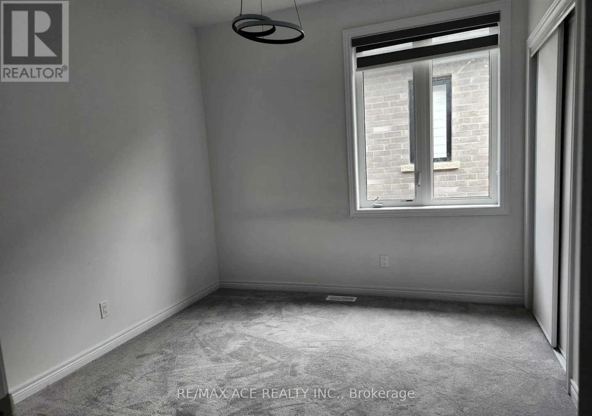 976 ANDREW MURDOCH STREET W - Image 13